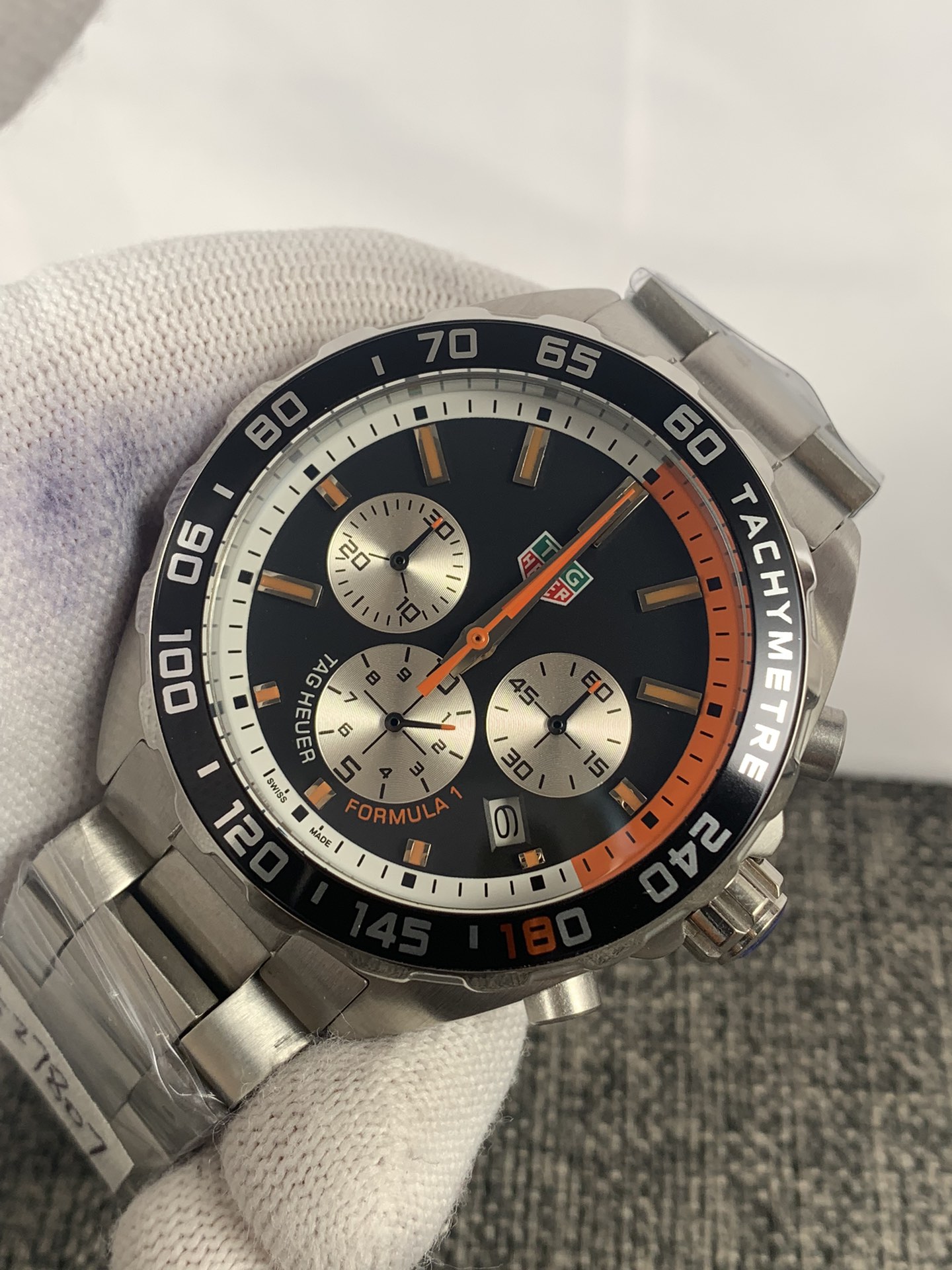 Tag Heuer Formula 1 CAZ101E.BA0842 Replica Watch for Men - 43mm - Image 4