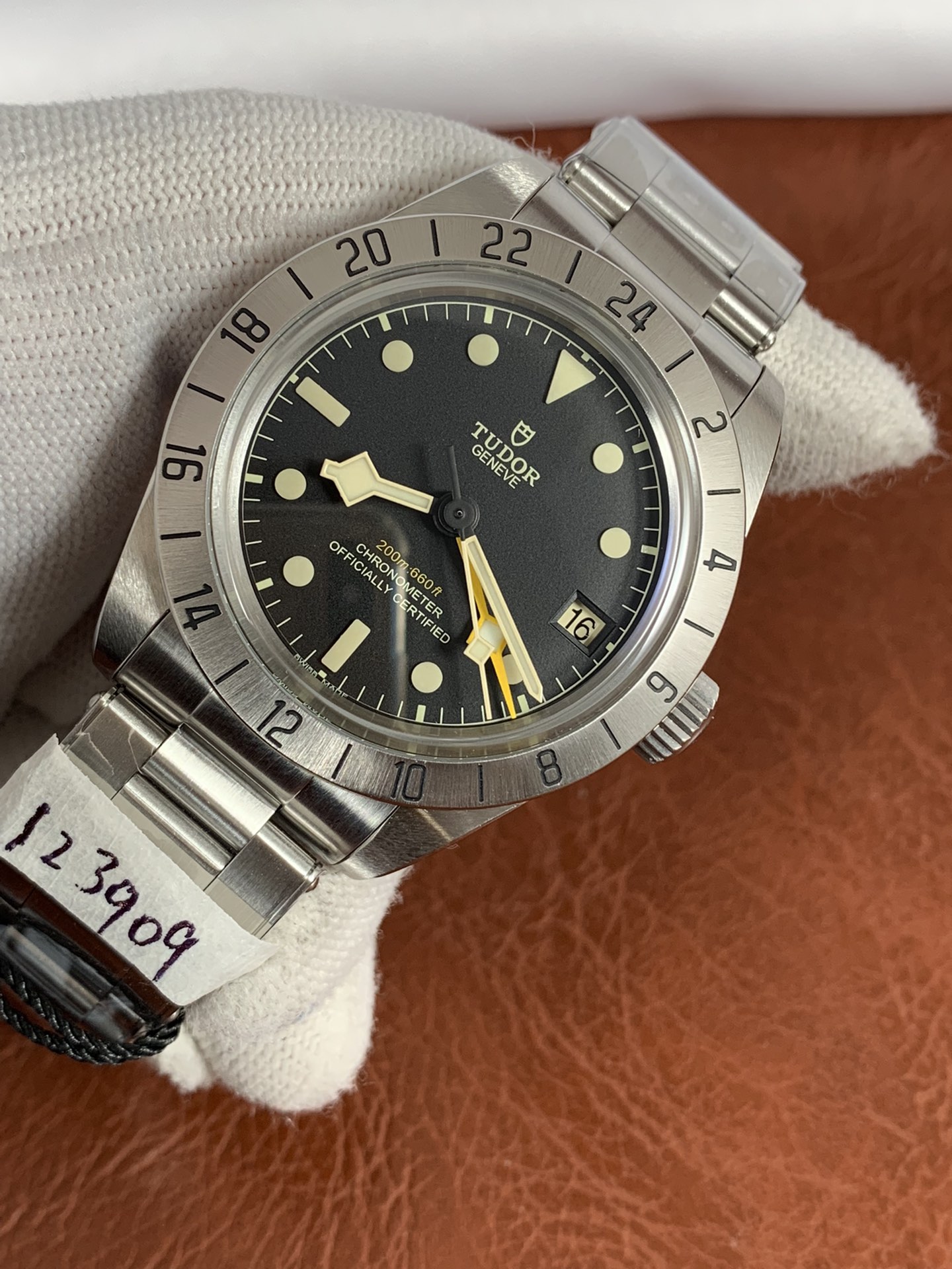 Tudor Heritage Black Bay Mens Watch 39mm | Swiss ETA2824-2 | 79470 - Image 4