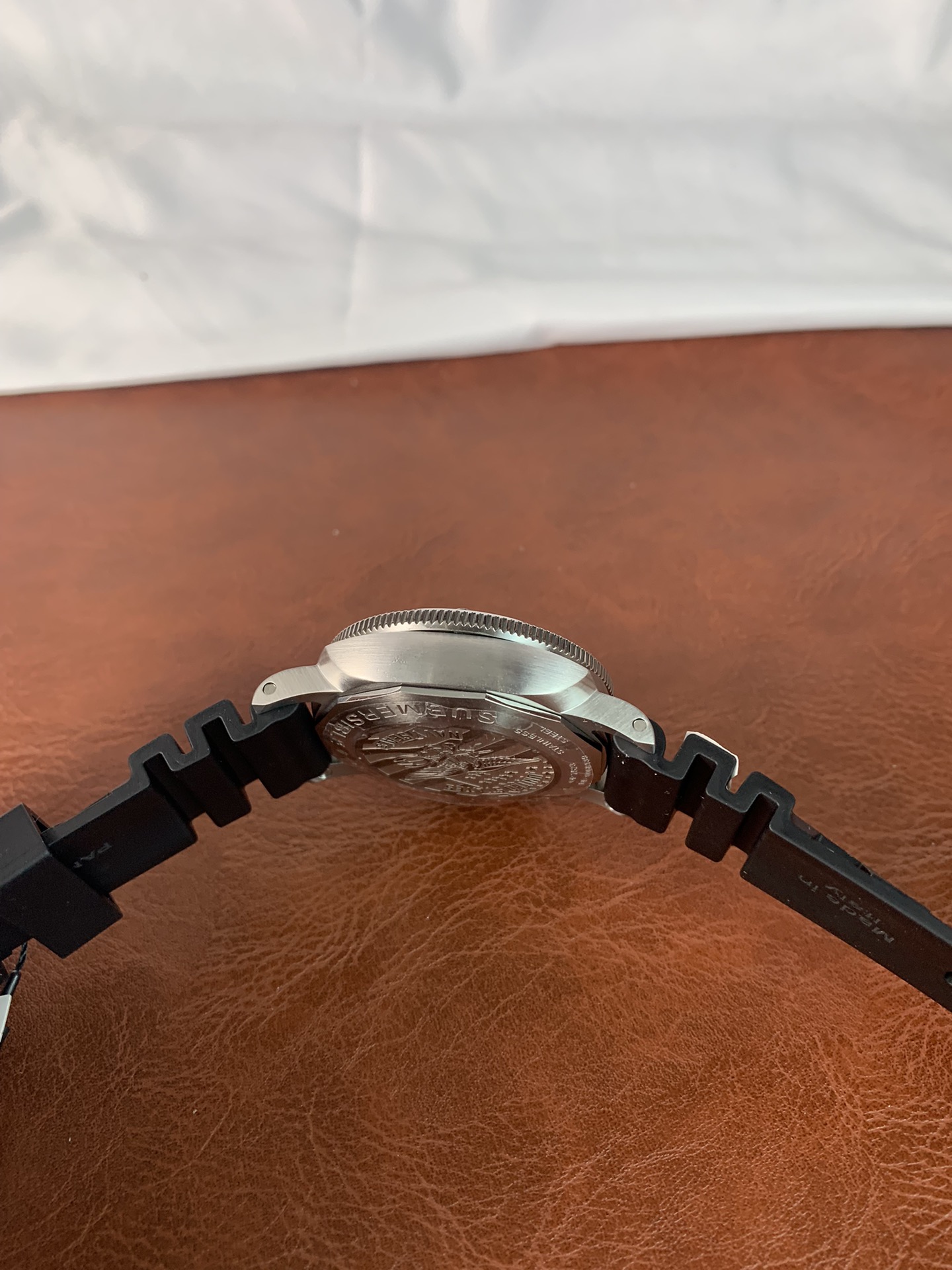 Panerai Luminor PAM01323 Replica Watch - 42mm Swiss P900 GMT - Men - Image 3