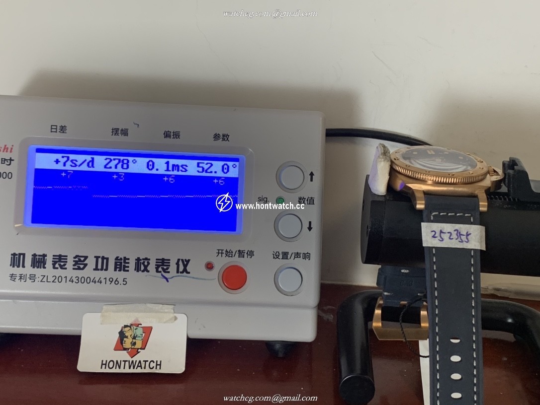 Panerai Luminor PAM01305 Replica Watch - Men's 42mm Swiss P900 Movement - Image 2