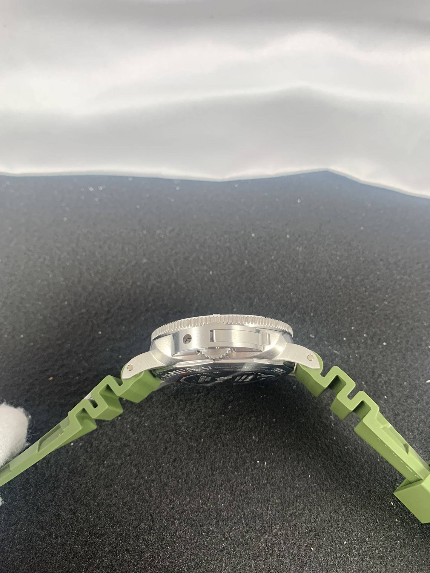 Panerai Luminor PAM01055 Replica - Swiss P.9010 Movement - 42mm Men's Watch - Image 3