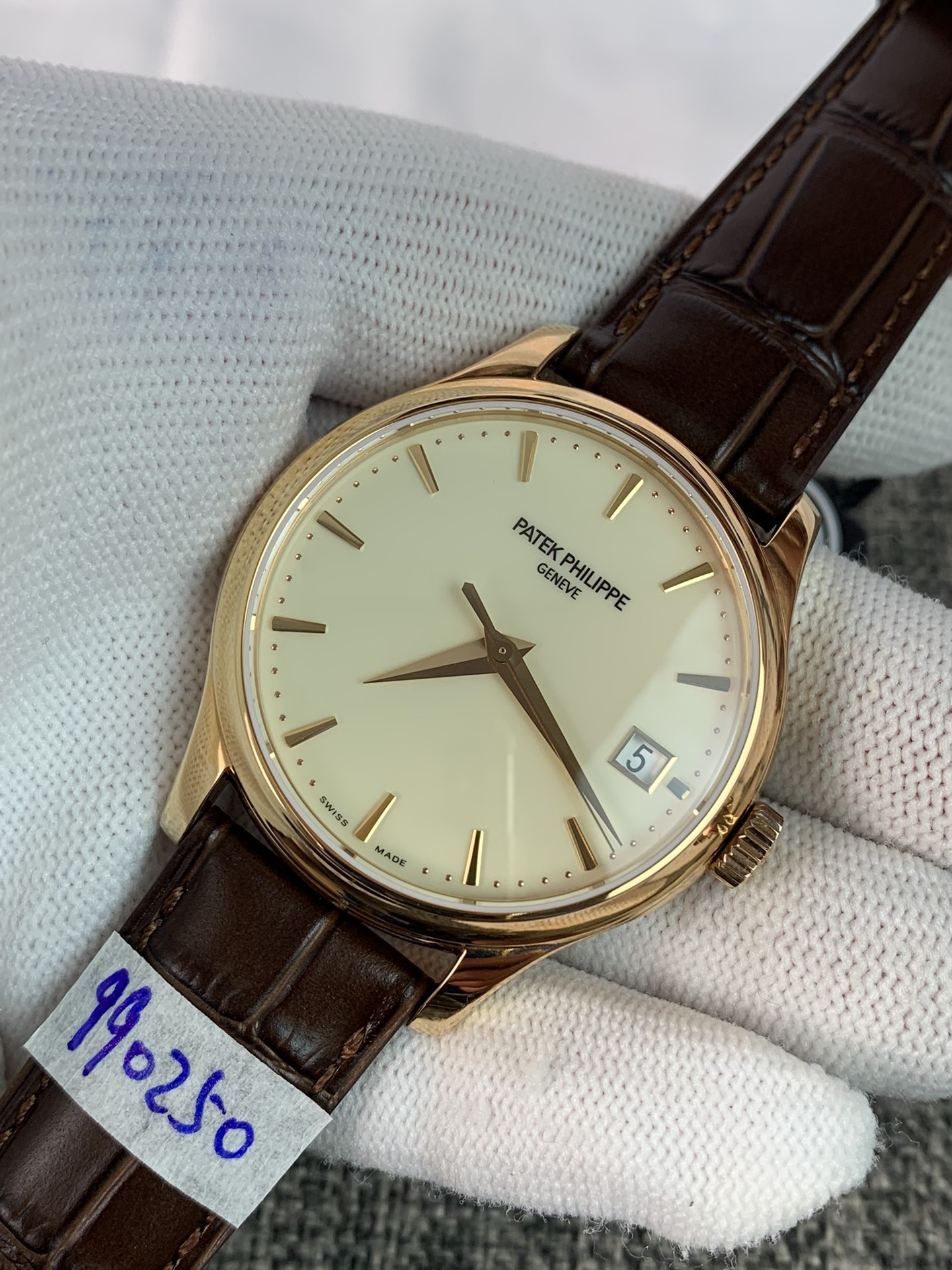 Patek Philippe Calatrava 5227J-001 Replica - Men's 39mm Watch | PP324CS - Image 3