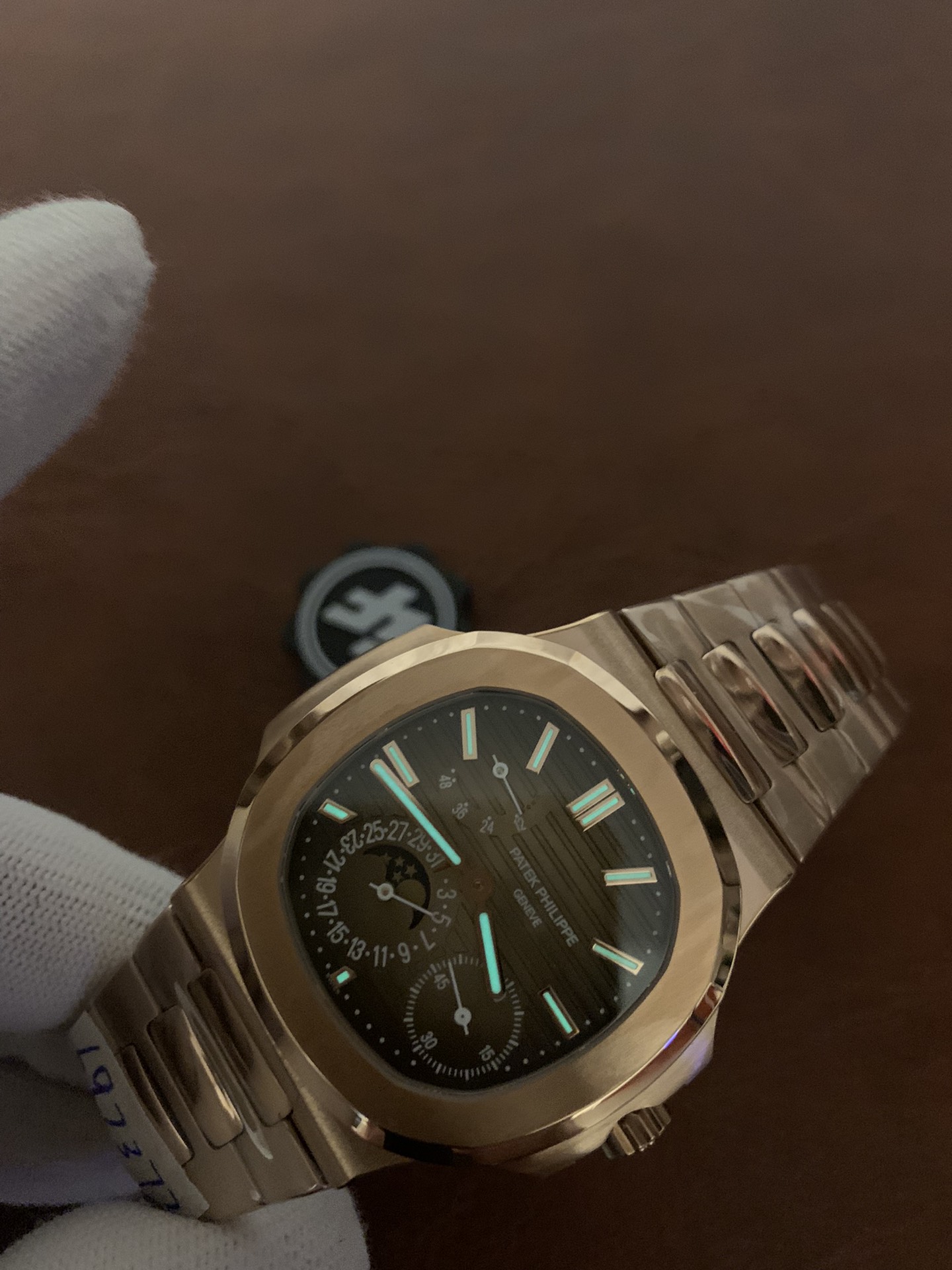 Patek Philippe Nautilus Moonphase 5712/1A-001 Rose Gold Replica Watch | 40mm - Image 3