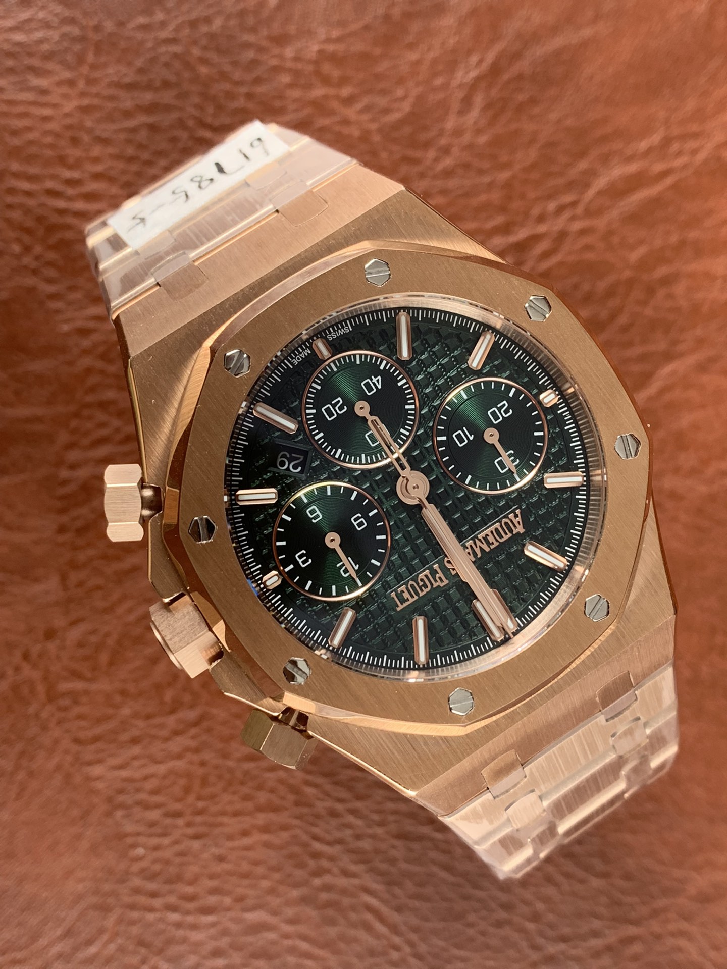 Audemars Piguet Royal Oak Offshore Replica - 41mm Chronograph | AP2385 - Image 3