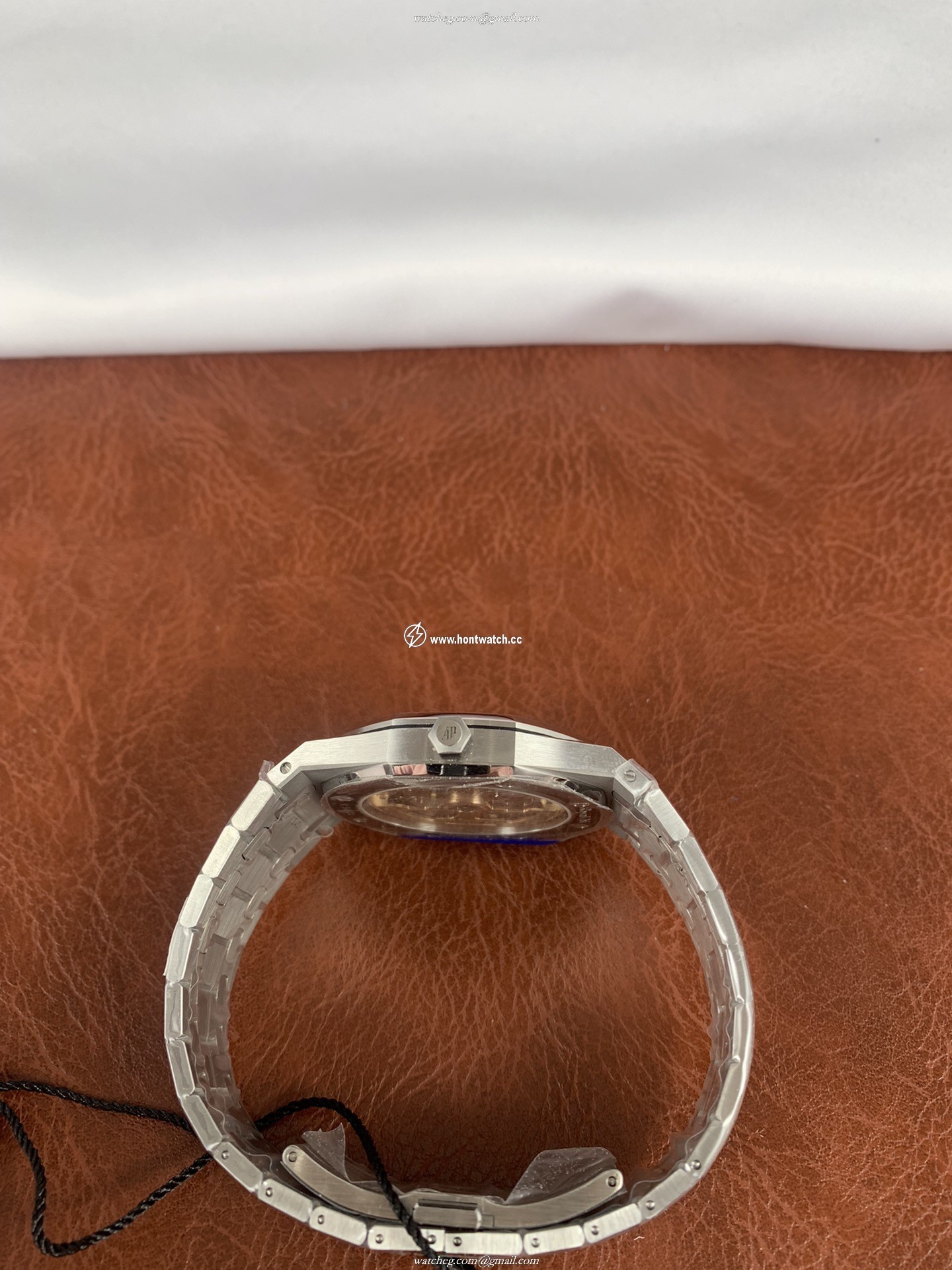 Audemars Piguet Royal Oak Jumbo 15202 Replica - 39mm Men's Watch | ETA8800 - Image 2