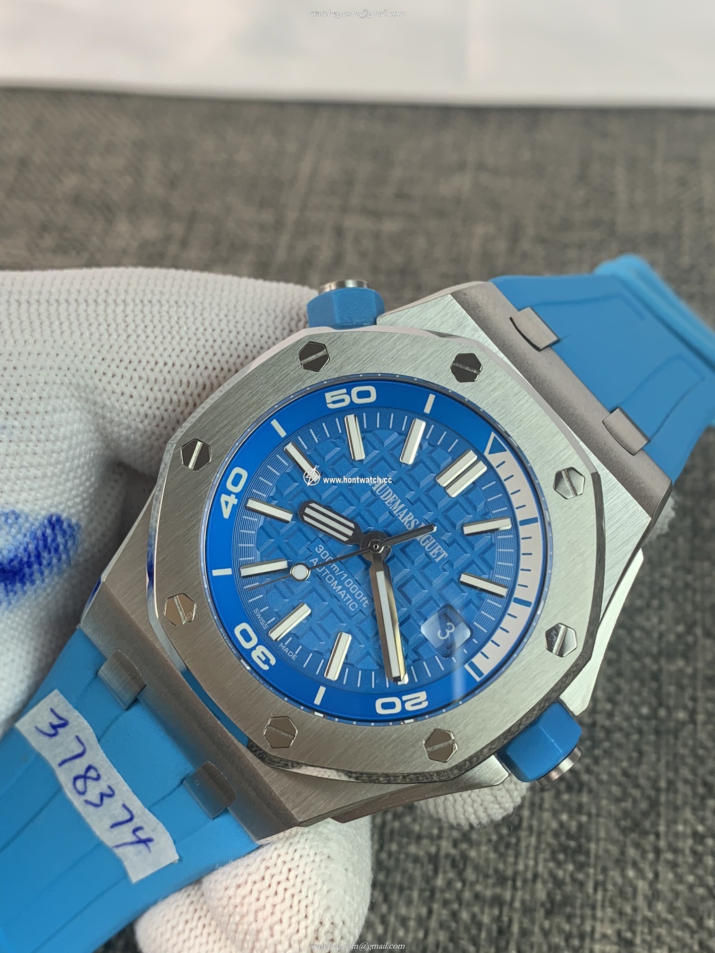 Audemars Piguet Royal Oak Offshore Diver 15710ST Replica - 42mm Swiss AP3120 - Image 2