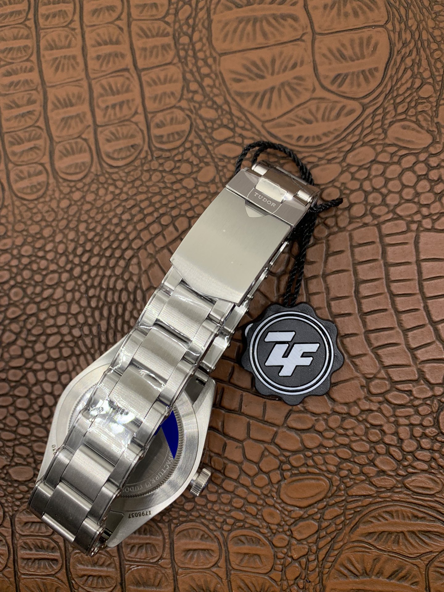 Tudor Heritage Black Bay Mens Watch 39mm | Swiss ETA2824-2 | M79230N-0009 - Image 3