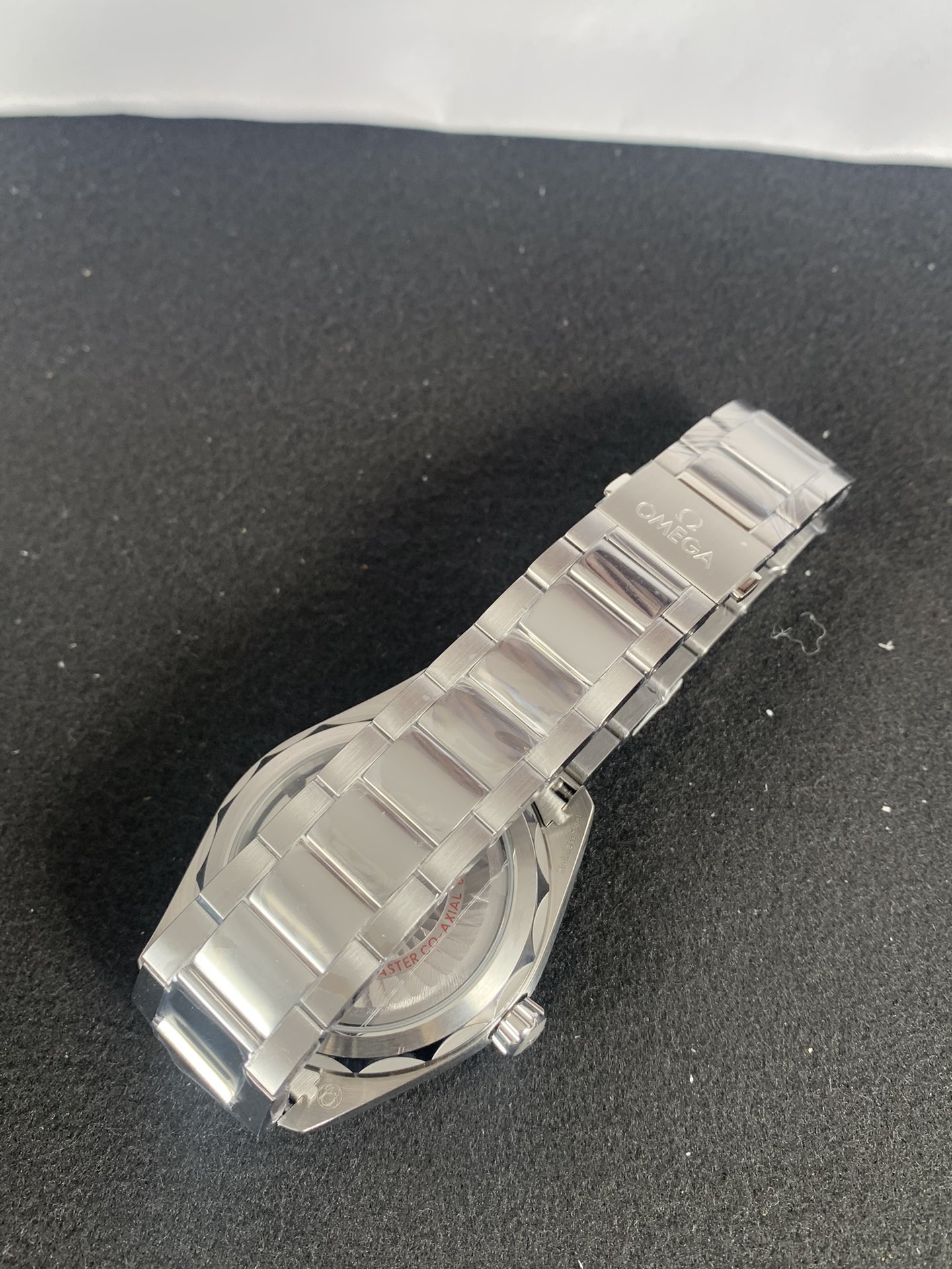 Omega Aqua Terra 150M Replica Watch for Men - 41mm Blue Dial | ETA8800 - Image 4