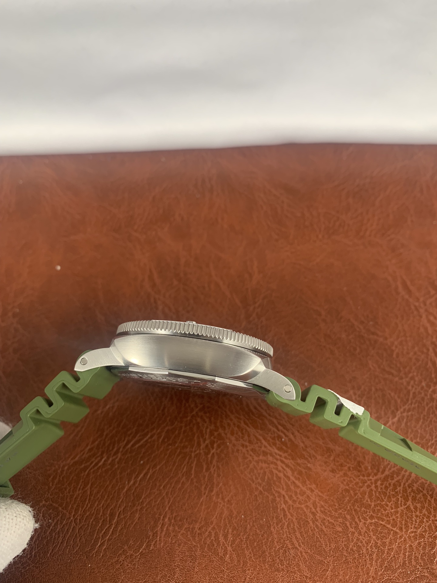 Panerai Luminor PAM1226 Replica Watch - Swiss P.9010 - 44mm Men's Submersible - Image 4