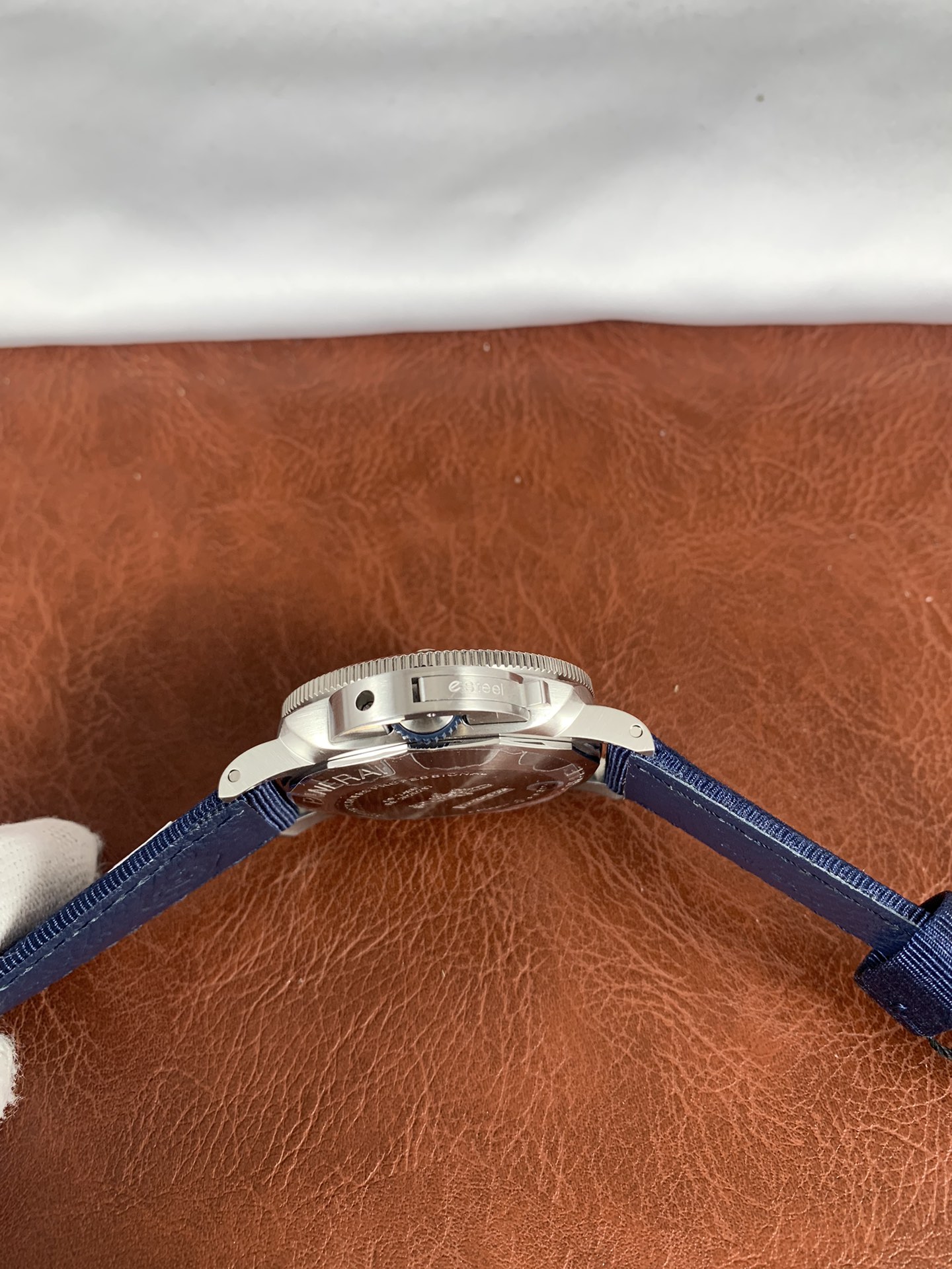 Panerai Luminor PAM1289 Replica Watch - Swiss P.9010 - 42mm Men's Submersible - Image 4