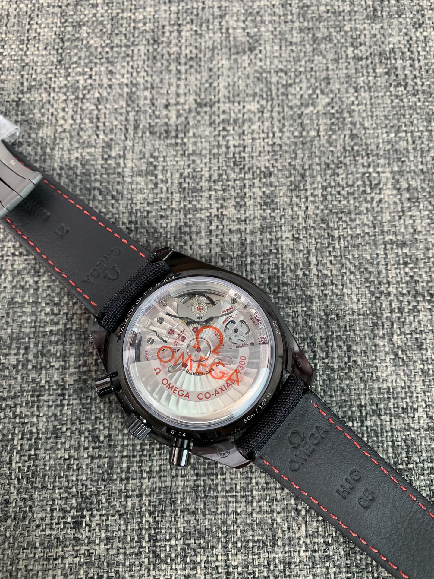 Omega Speedmaster Moonwatch Replica - 44mm Black Chronograph | ETA Cal.9300 - Image 4