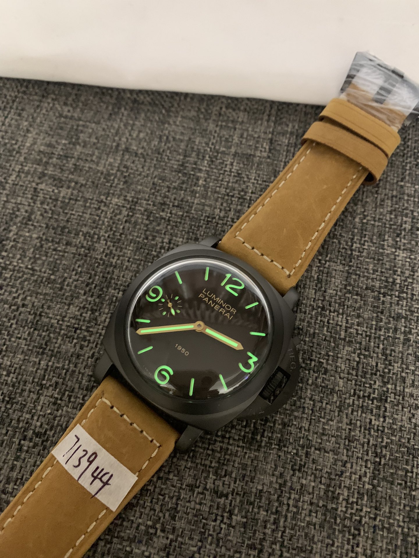 Panerai Luminor PAM00127 Replica Watch for Men | 47mm Swiss Unitas 6497-2 - Image 4