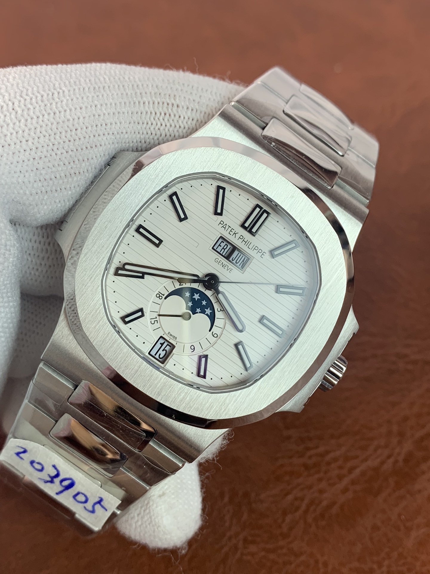 Patek Philippe Nautilus Annual Calendar 5726/1A-010 Replica | 40mm Men's Watch - Image 4