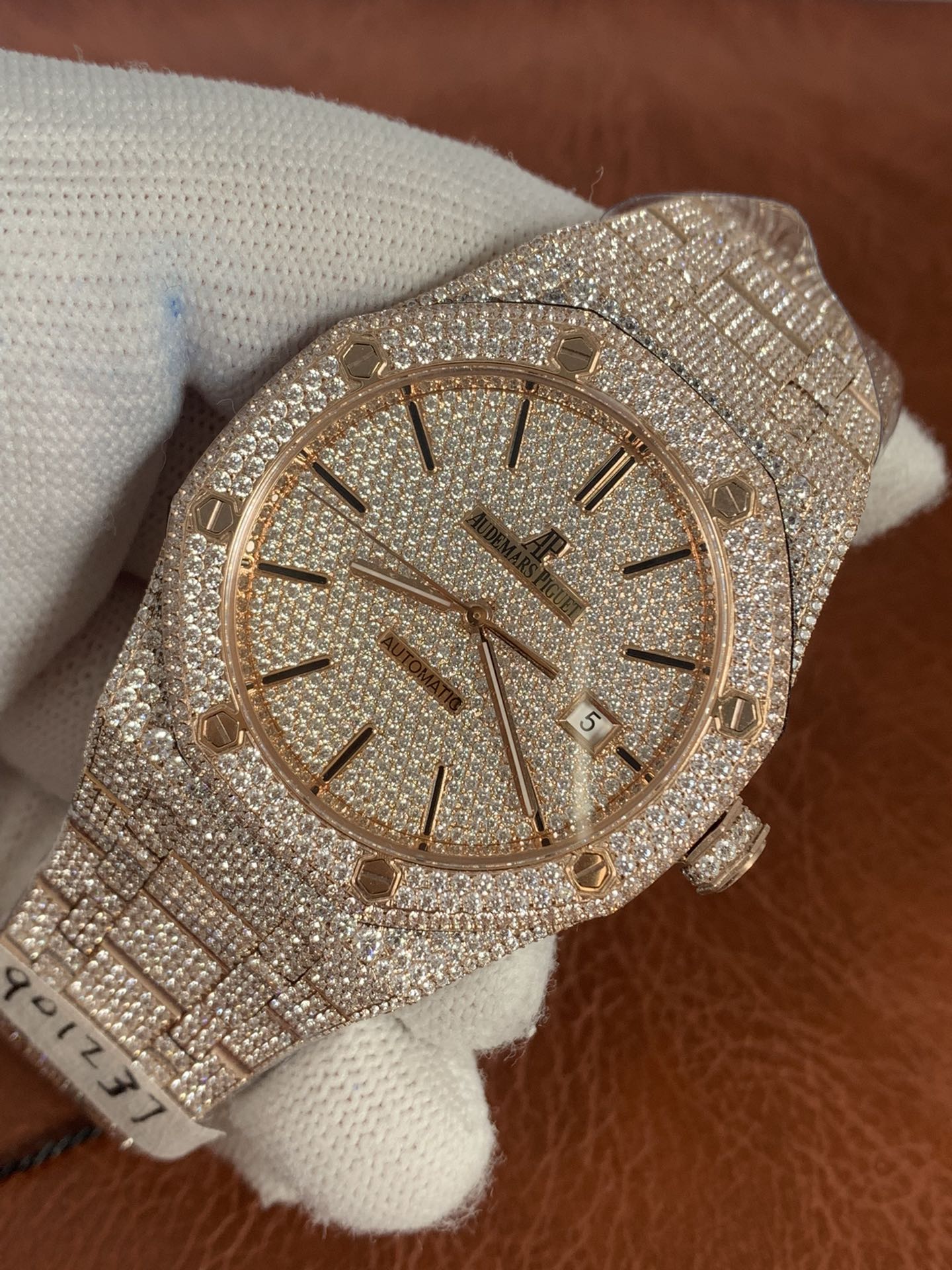 Audemars Piguet Royal Oak 15400 Replica - Swiss AP3120 - 41mm Unisex Watch - Image 4