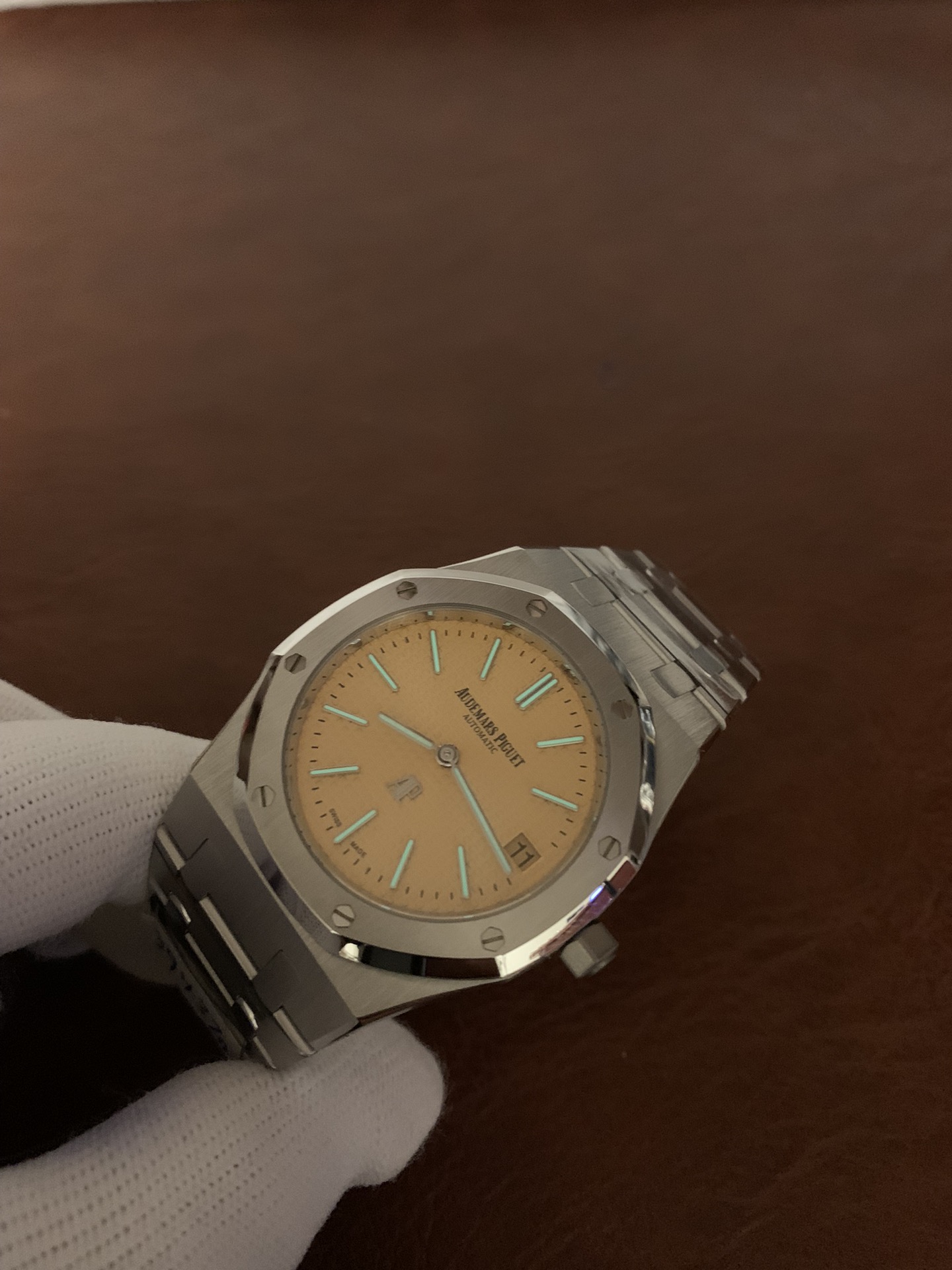 Audemars Piguet Royal Oak 15202BC Replica - 39mm Men's Watch | Swiss Cal.2121 - Image 4