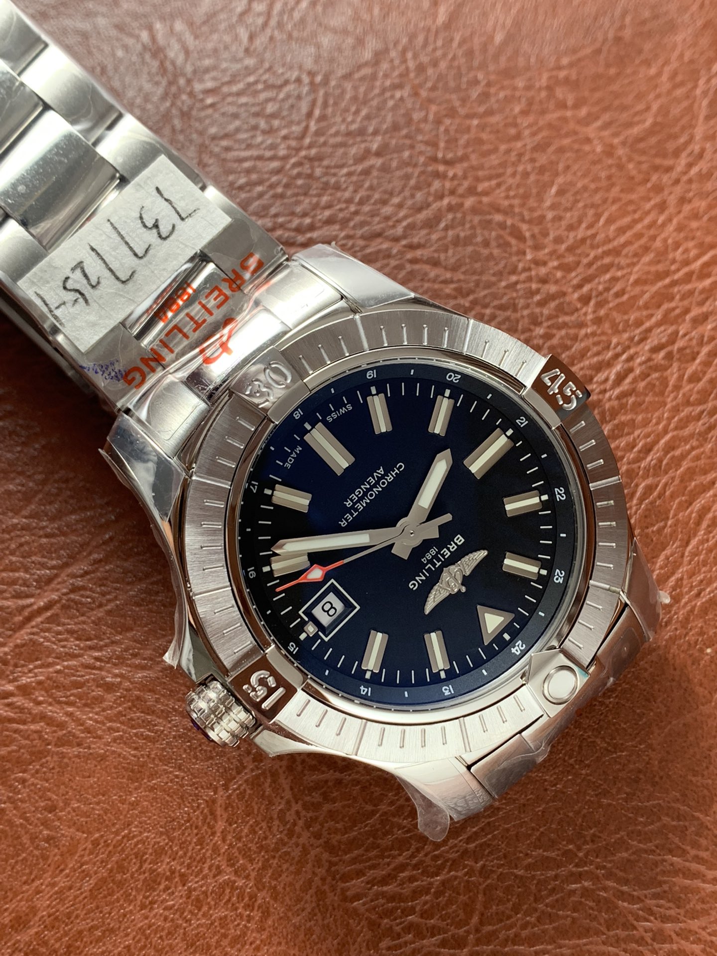 Breitling Avenger Automatic GMT 43mm Men's Watch - ETA2824-2 | A32397101B1A1 - Image 4