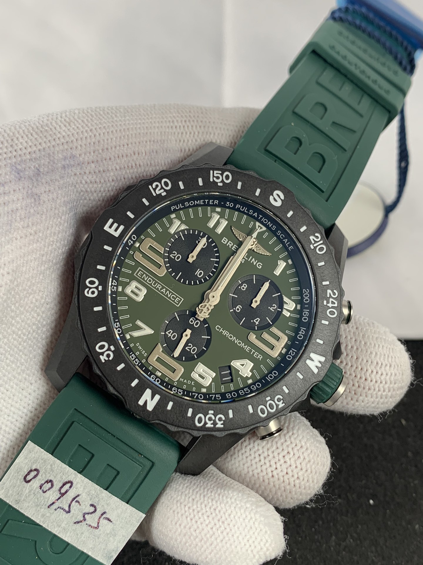 Breitling Endurance Pro Dark Green X82310 100M Replica Watch | 46mm Men's - Image 4