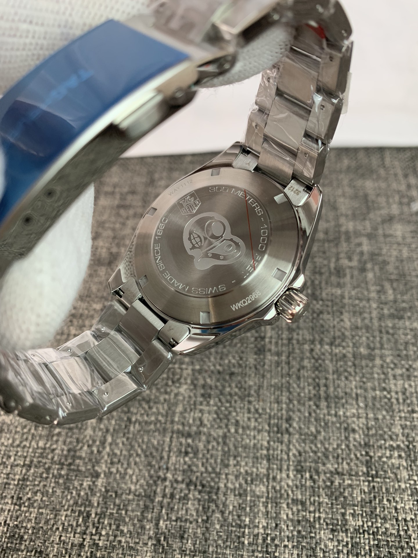 Tag Heuer Aquaracer 300M Quartz 41mm Watch - Swiss ETA - Men's Replica - Image 4