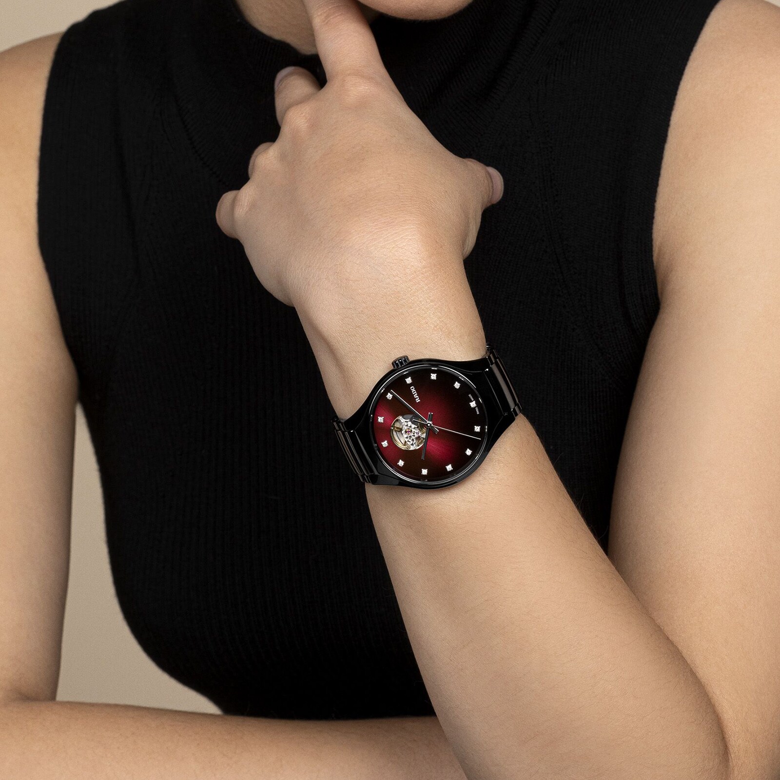 Rado True R27107742 Automatic Ceramic Red Dial Watch | 40mm Diamond Markers - Image 3