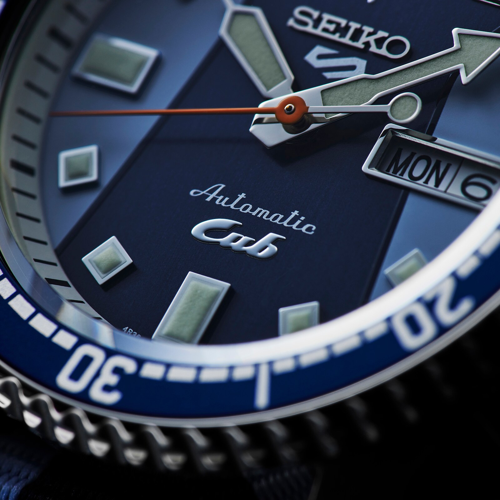 Seiko 5 Sports SRPK37K1 Automatic Blue Watch | 40mm Stainless Steel - Image 4