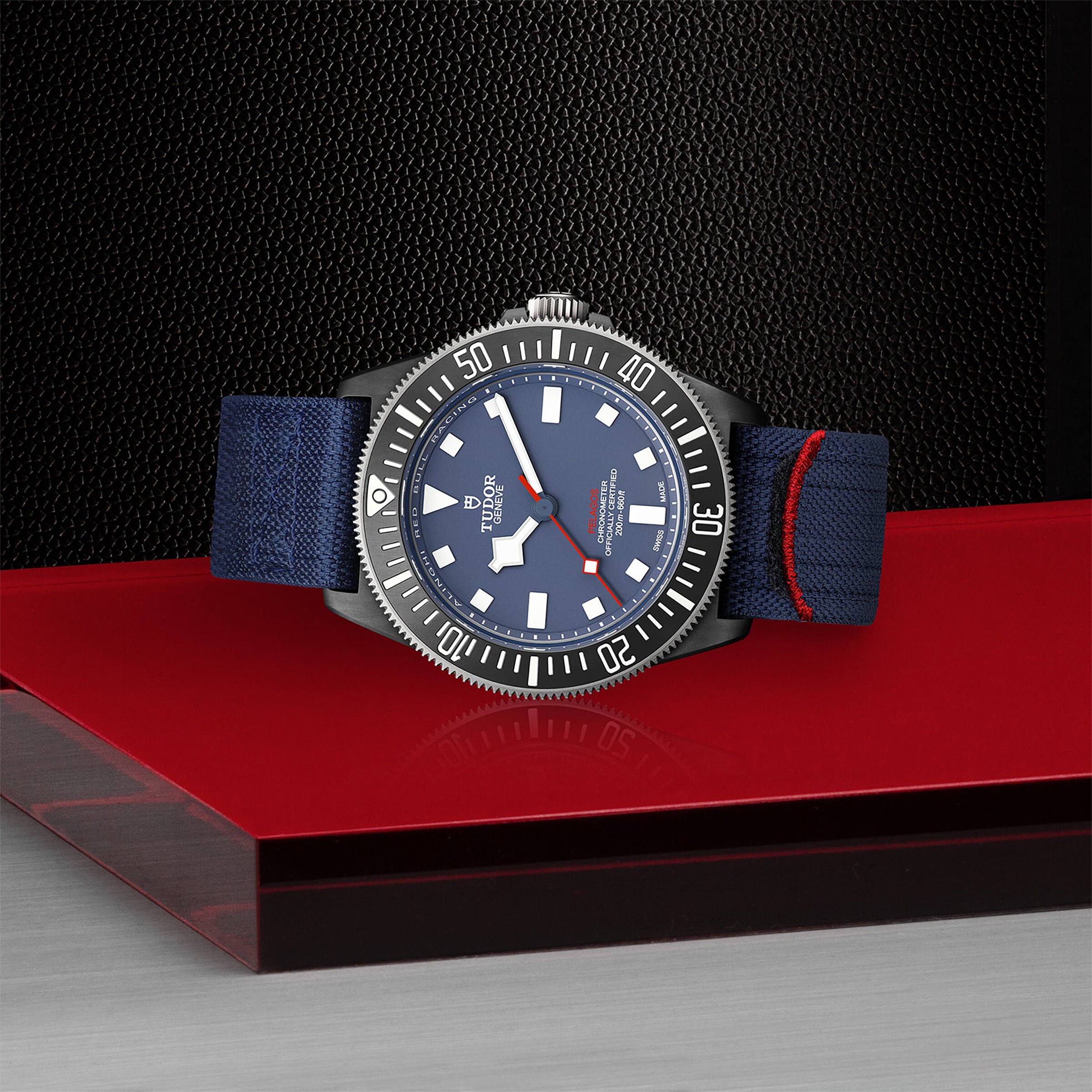 Tudor Pelagos M25707KN-0001 | 42mm Carbon Fibre | Blue Dial | Automatic - Image 4