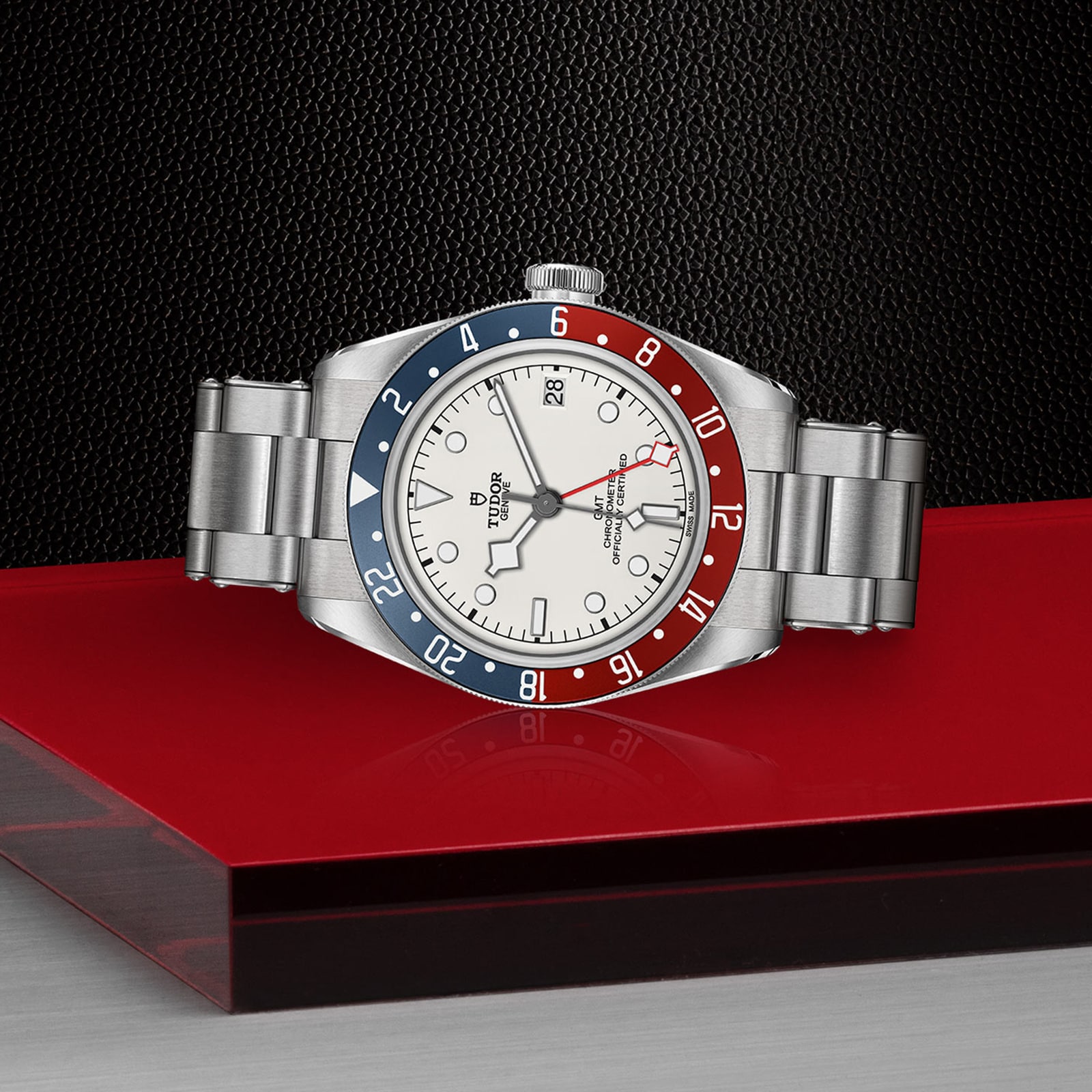 Tudor Black Bay GMT M79830RB-0010 | 41mm Automatic | White Dial - Image 3