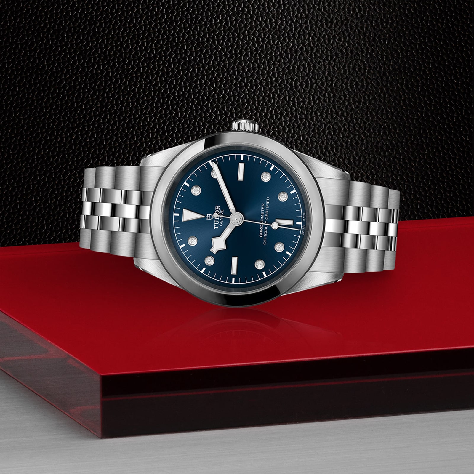 Tudor Black Bay M79680-0005 | 41mm Blue Dial | Automatic Watch - Image 3