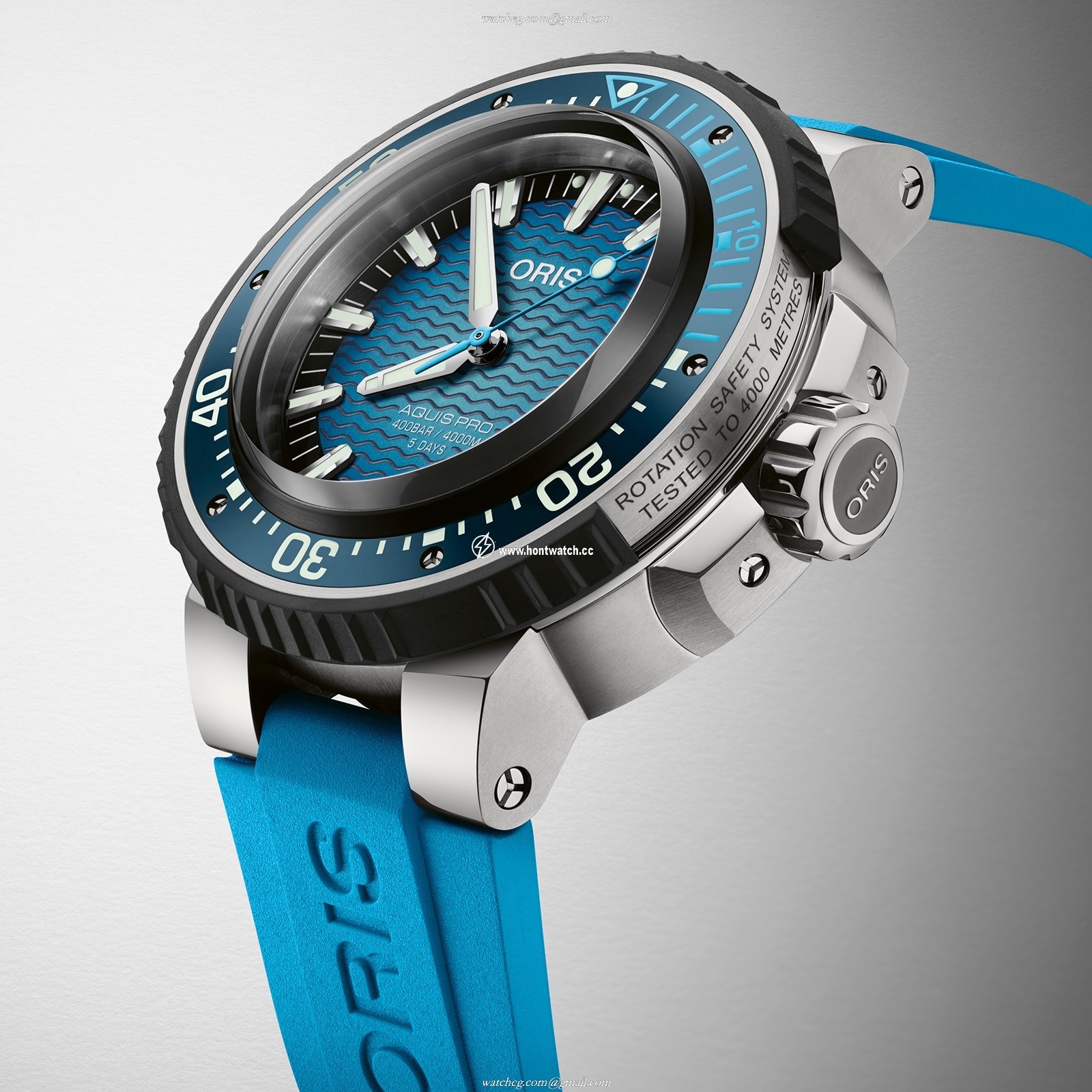 Oris Aquis Titanium Automatic Blue Diver Watch - 49.5mm | 4000m Water Resistant - Image 2