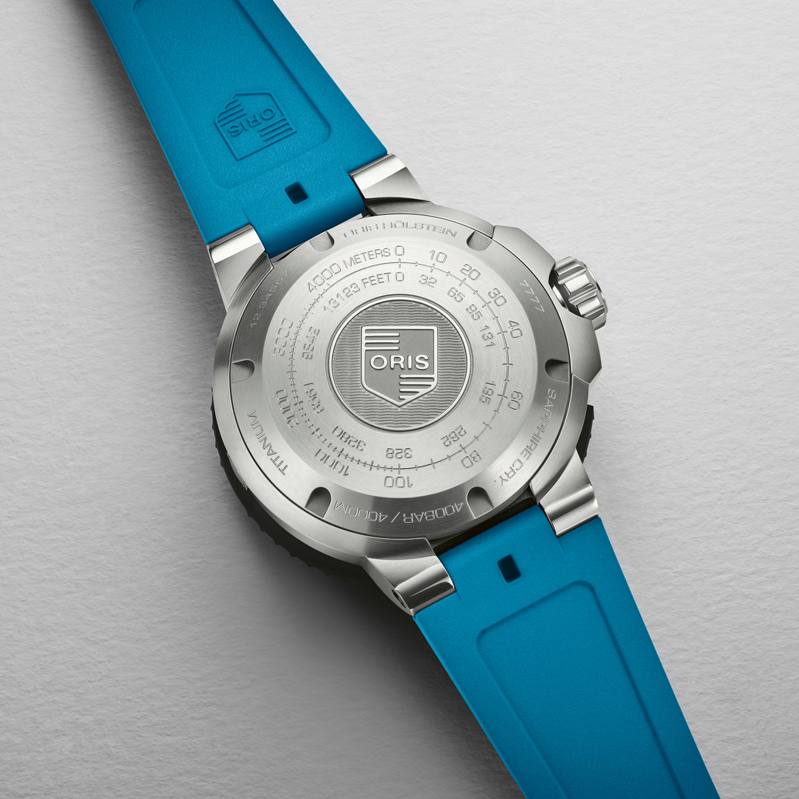 Oris Aquis Titanium Automatic Blue Diver Watch - 49.5mm | 4000m Water Resistant - Image 4