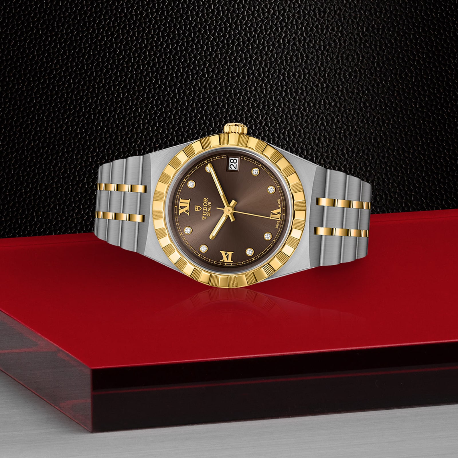 Tudor Royal M28403-0009 | 34mm 18ct Gold Automatic | Brown Dial Replica - Image 3
