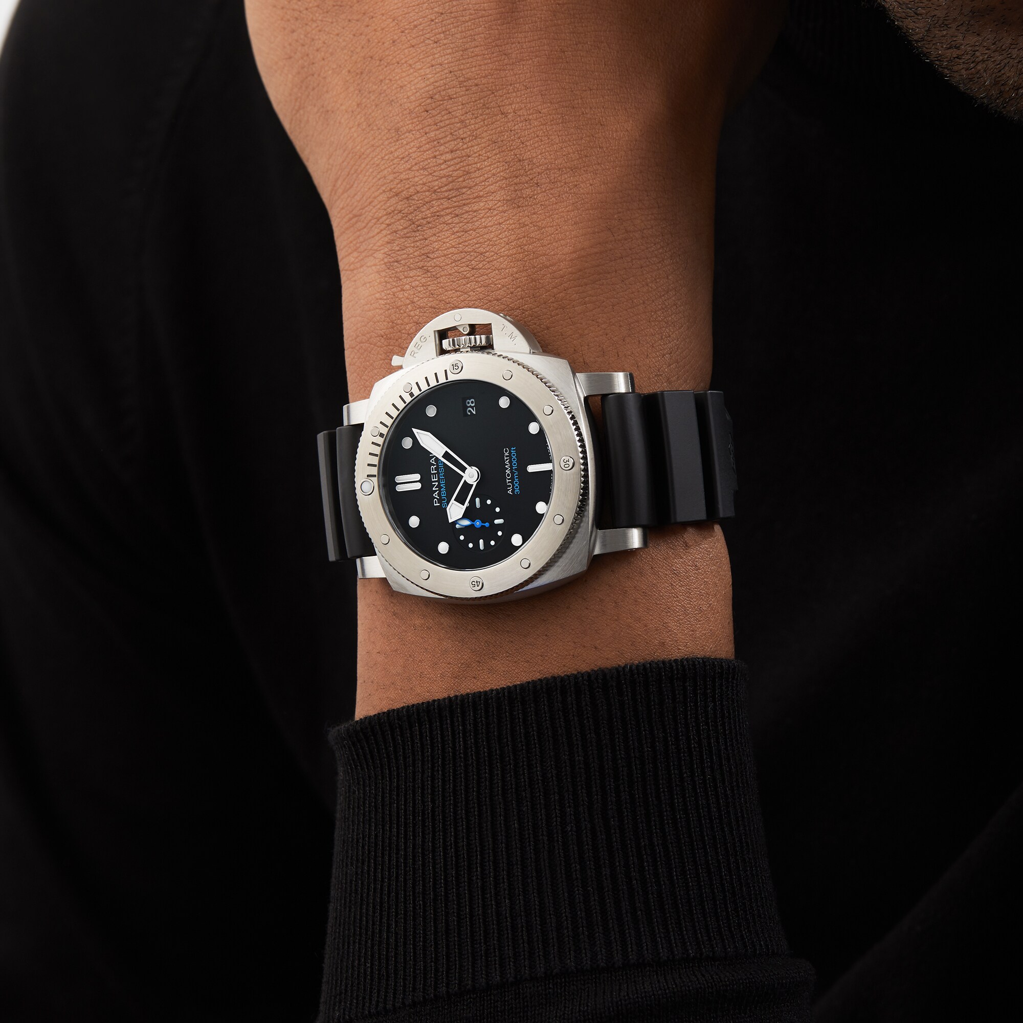 Panerai Submersible PAM02973 Automatic Diver - 42mm Stainless Steel Black Dial - Image 3