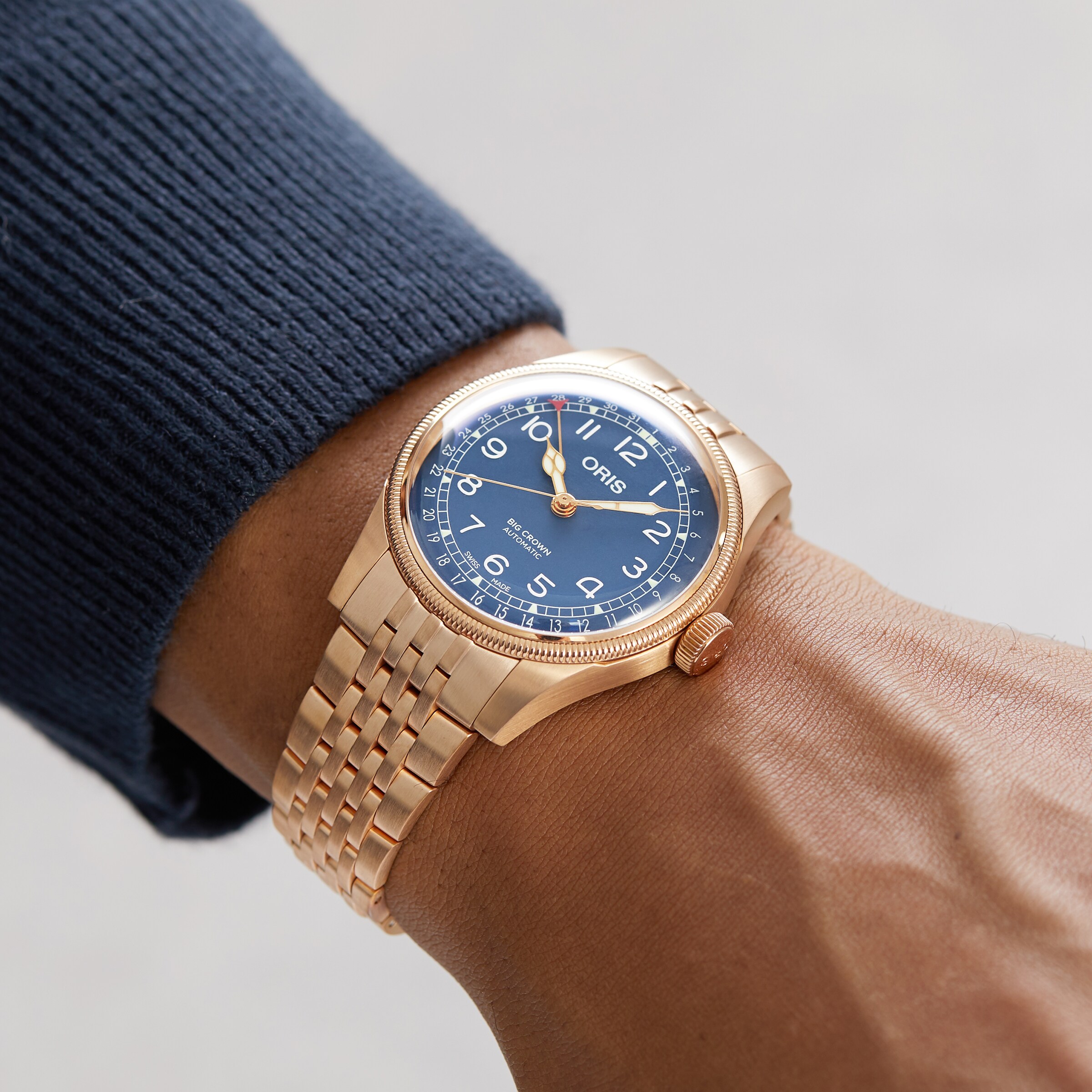 Oris Big Crown Bronze Automatic Blue Watch - 40mm Case | Replica - Image 3