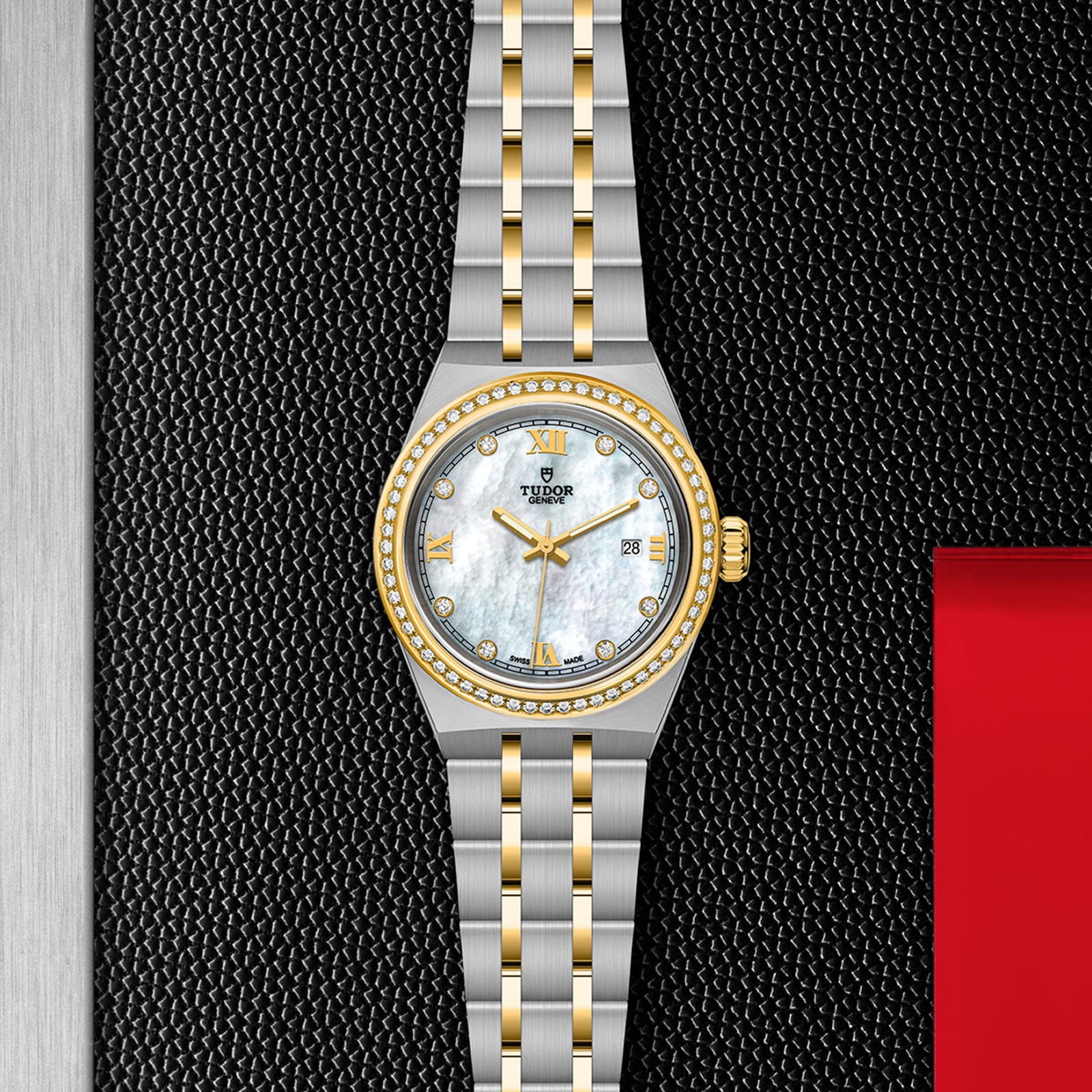 Tudor Royal 28mm Automatic Watch - White Dial & Diamond Markers - Image 4