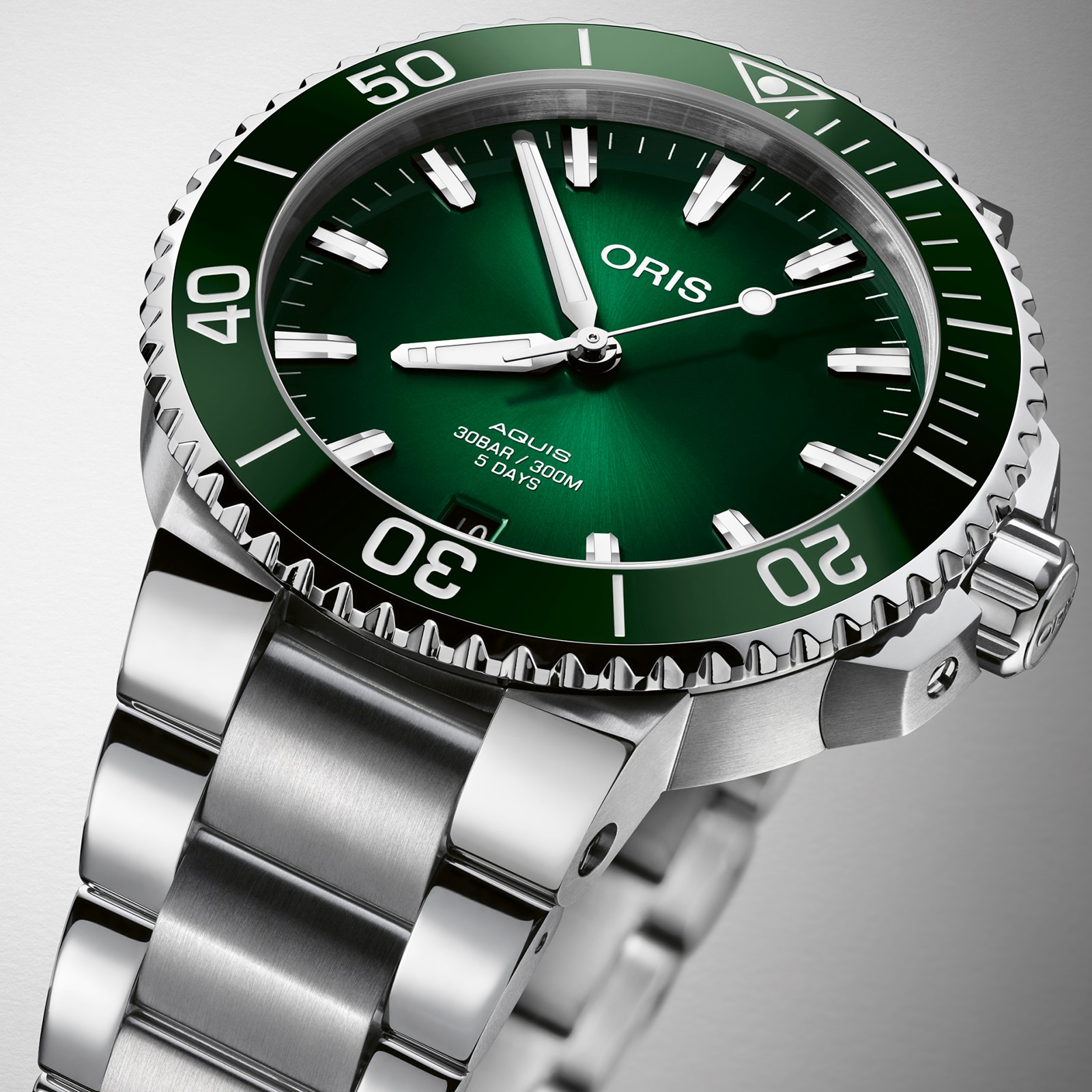 Oris Diving Automatic Green Dial Watch - 41.5mm Stainless Steel - 300M Water Resistant - Image 3