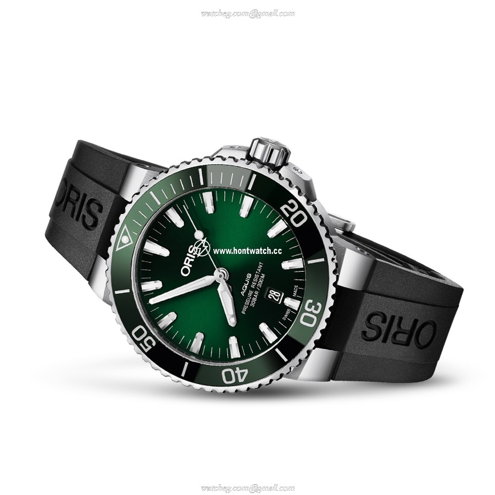 Oris Aquis Green Dial Automatic Watch - 43.5mm Stainless Steel - 300M Water Resistant - Image 2