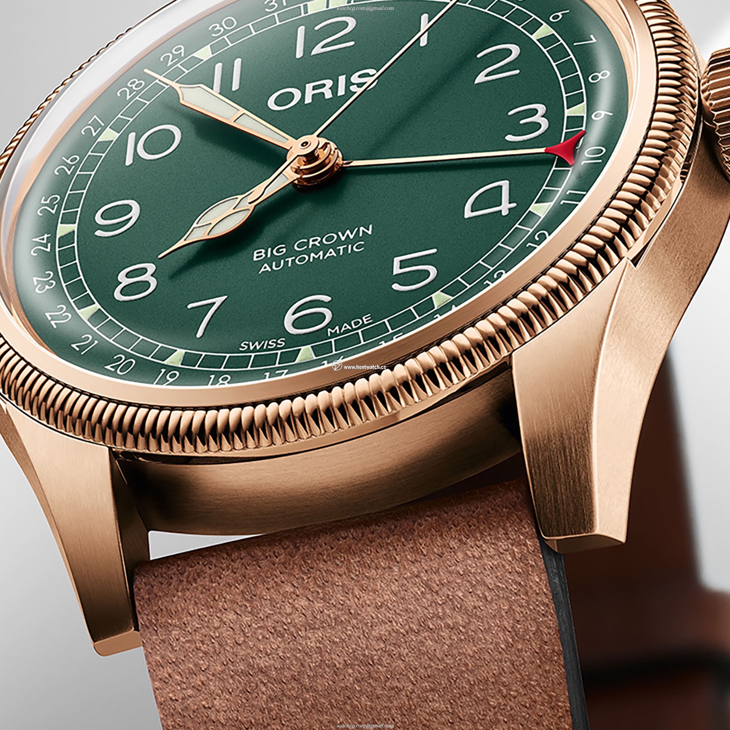 Oris Aviation Bronze Automatic Green Watch - 40mm Case & Leather Strap - Image 2