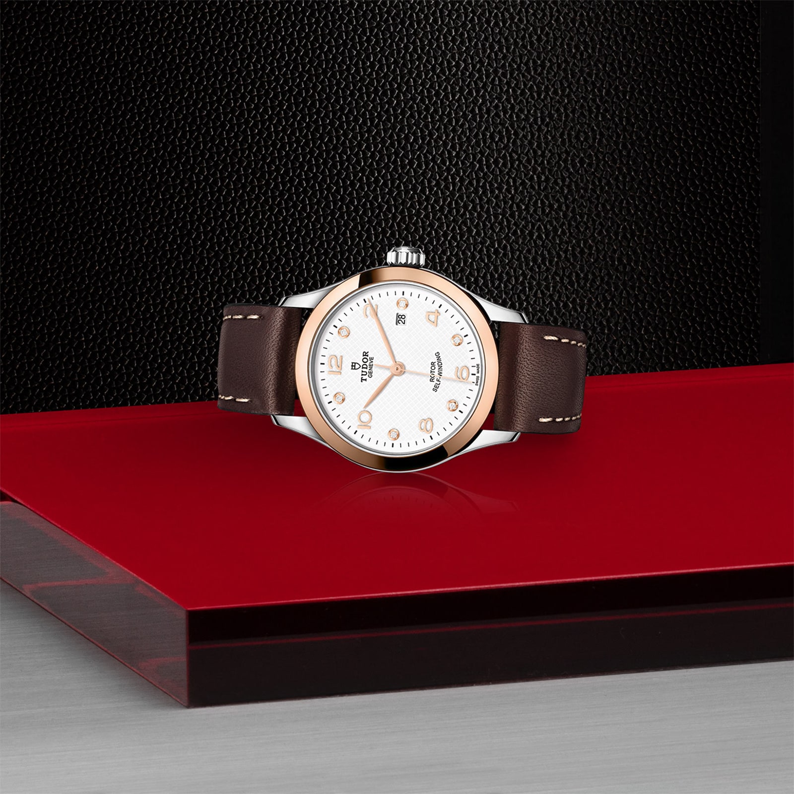 Tudor 1926 M91351-0012 | 28mm Automatic Watch | White Dial & Leather Strap - Image 3
