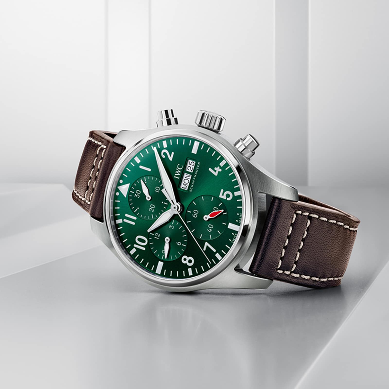 IWC Pilot Chronograph 41 | Automatic Green Dial | Stainless Steel 41mm - Image 3