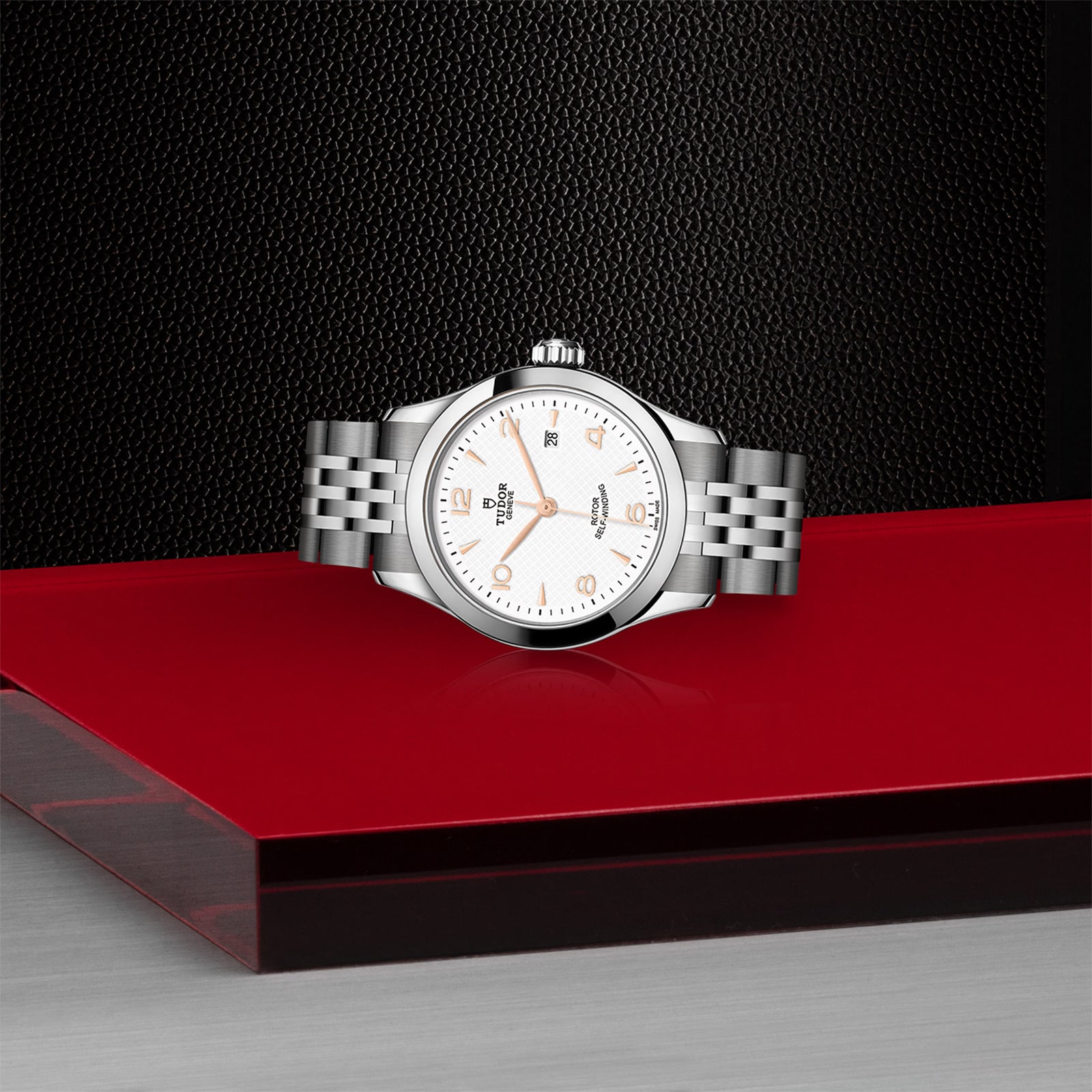 Tudor 1926 M91350-0011 | 28mm Automatic Watch | White Dial Stainless Steel - Image 3