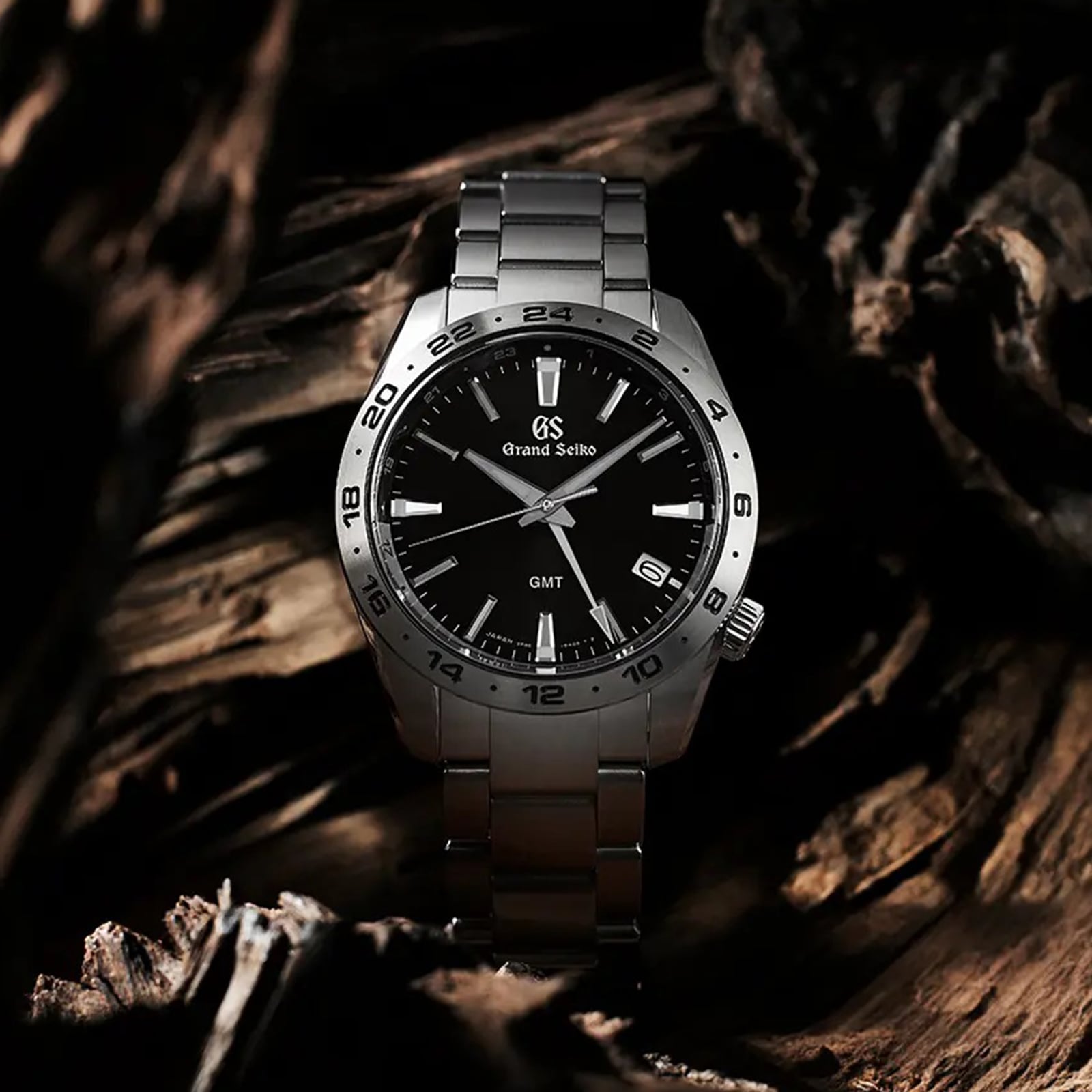 Grand Seiko Sport SBGN027 Quartz Black Replica - 200M Water Resistant - 39mm Stainless Steel Case - Image 4