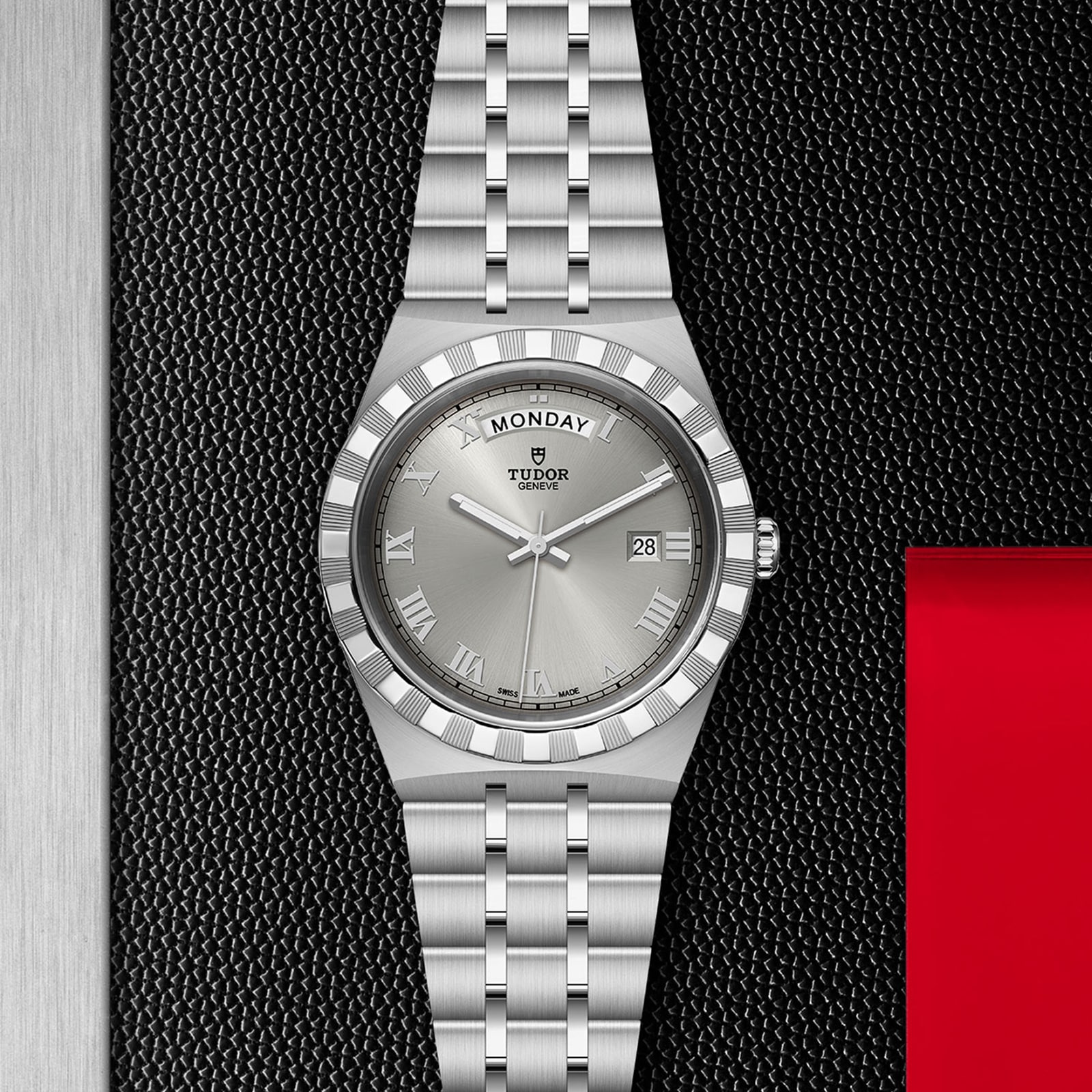 Tudor Royal M28600-0001 Automatic Watch - 41mm Silver Dial | Roman Numerals - Image 4