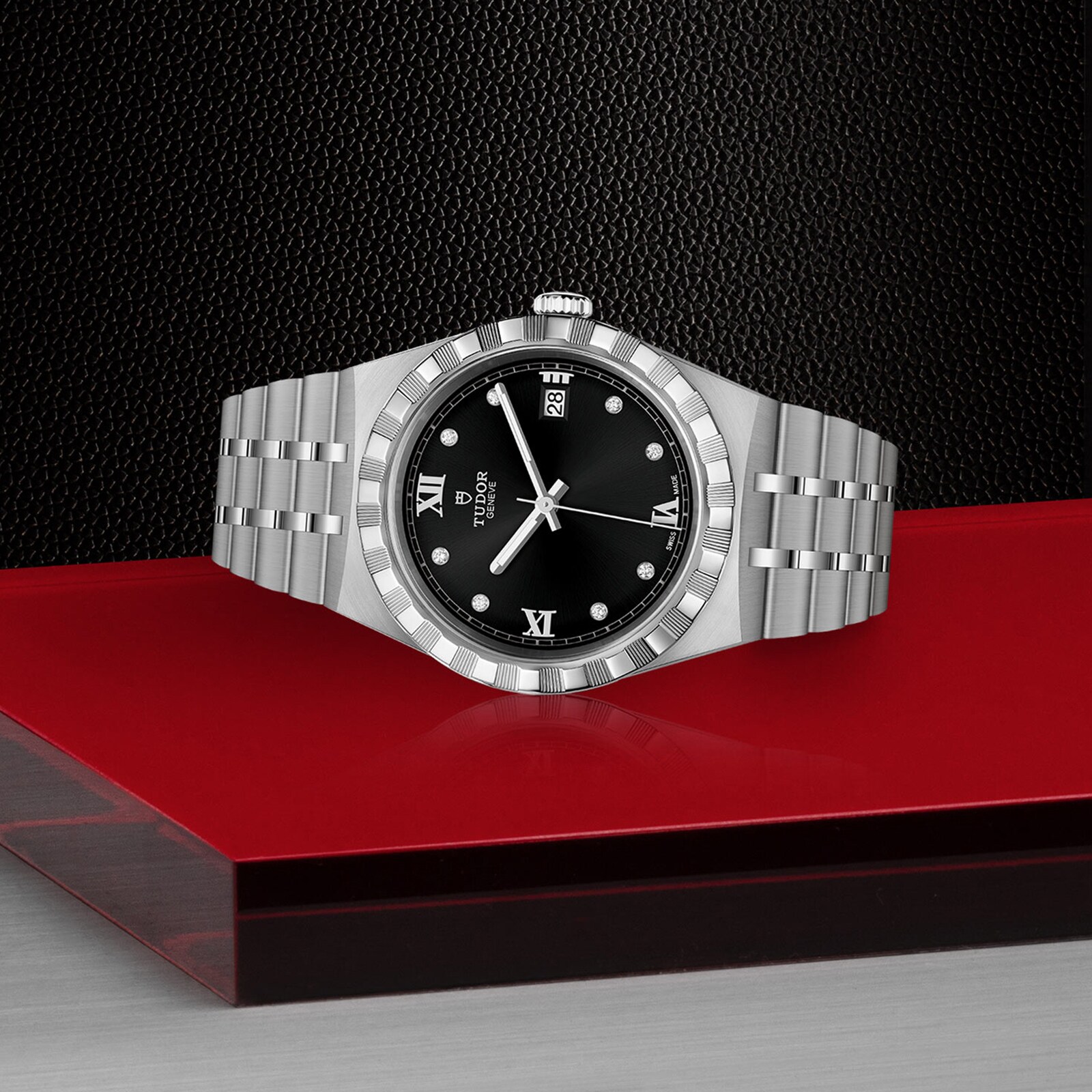 Tudor Royal M28500-0004 Automatic Watch - 38mm Black Dial | Stainless Steel - Image 3