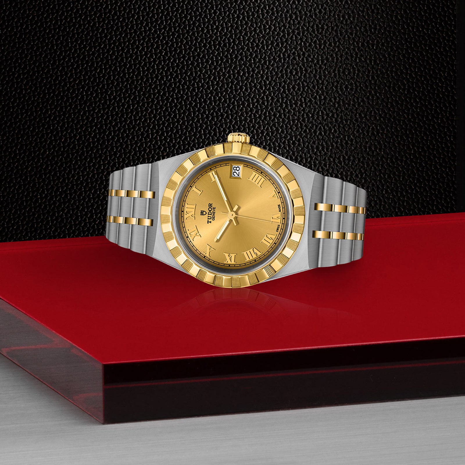 Tudor Royal M28403-0004 Automatic Watch - 34mm Champagne Dial - Steel & Gold - Image 3