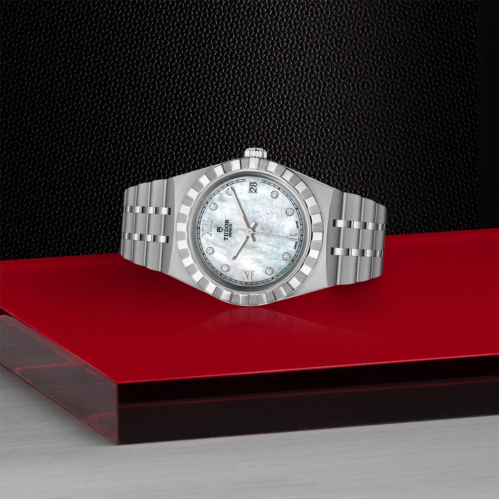 Tudor Royal M28400-0005 Automatic Watch - 34mm Stainless Steel - White Dial - Image 4