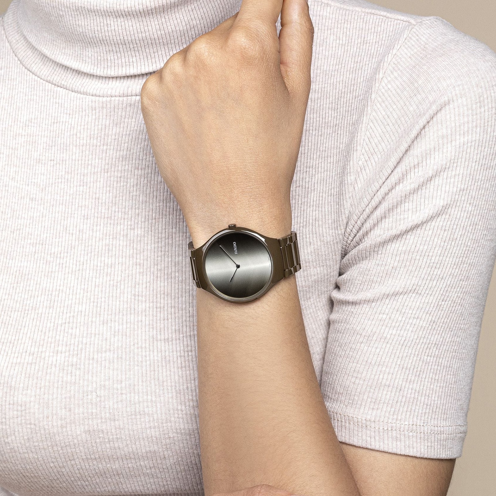 Rado True Thinline R27121302 Ceramic Quartz Brown Watch | 38mm - Image 4