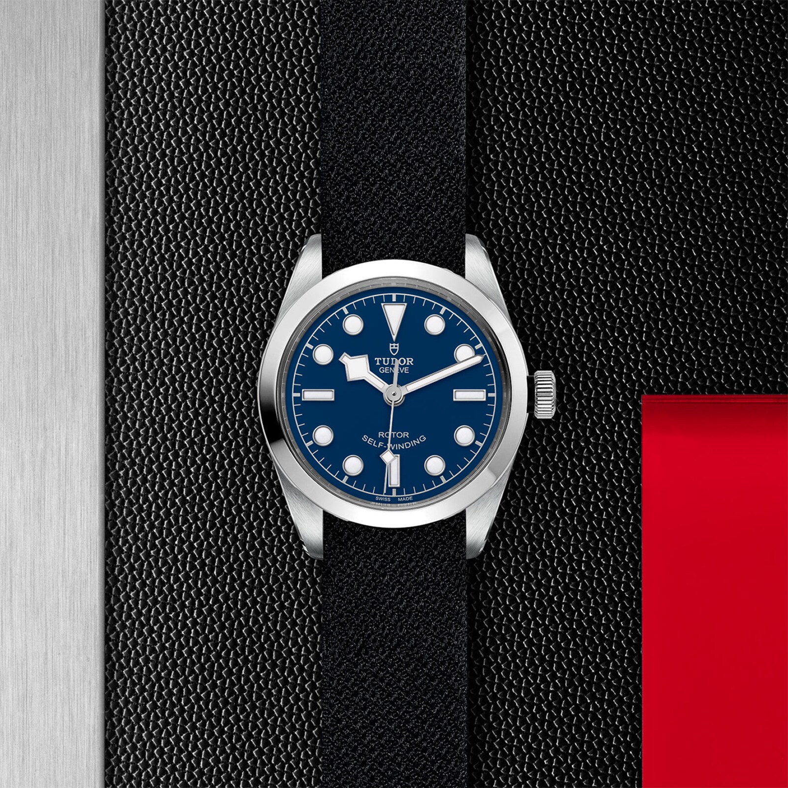 Tudor Black Bay M79500-0011 | 36mm Blue Dial | Automatic Watch - Image 4