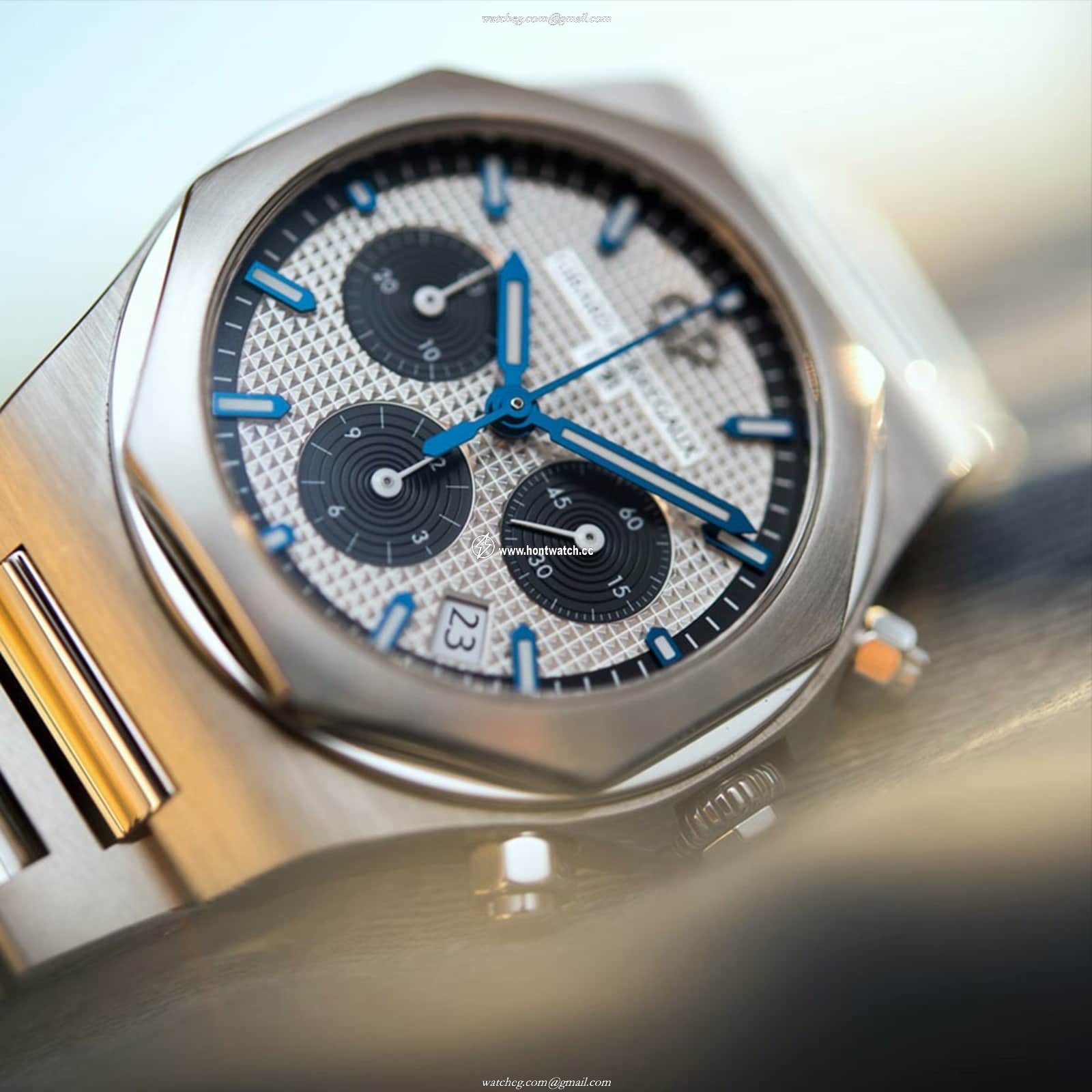 Girard-Perregaux Laureato 42mm Steel Automatic Silver Dial Watch - Image 2