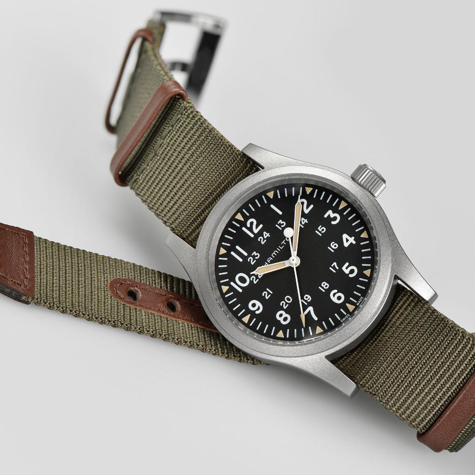 Hamilton Khaki Field H69439931 | 38mm Black Dial | Mechanical Watch - Image 4
