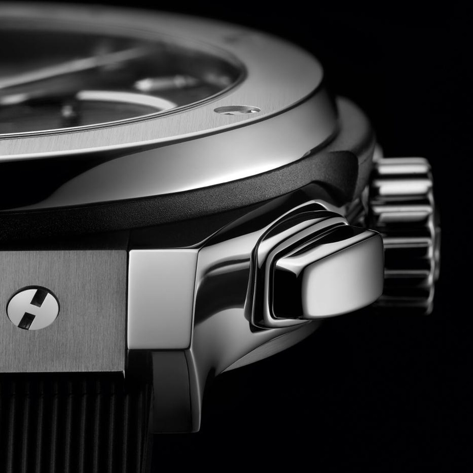 Hublot Classic Fusion 541.NX.1171.RX | 42mm Titanium Automatic Watch - Image 4