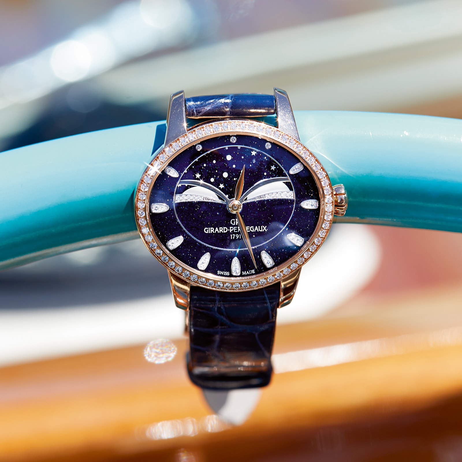 Girard-Perregaux Cats Eye Rose Gold Automatic Blue Watch | 35mm - Image 4